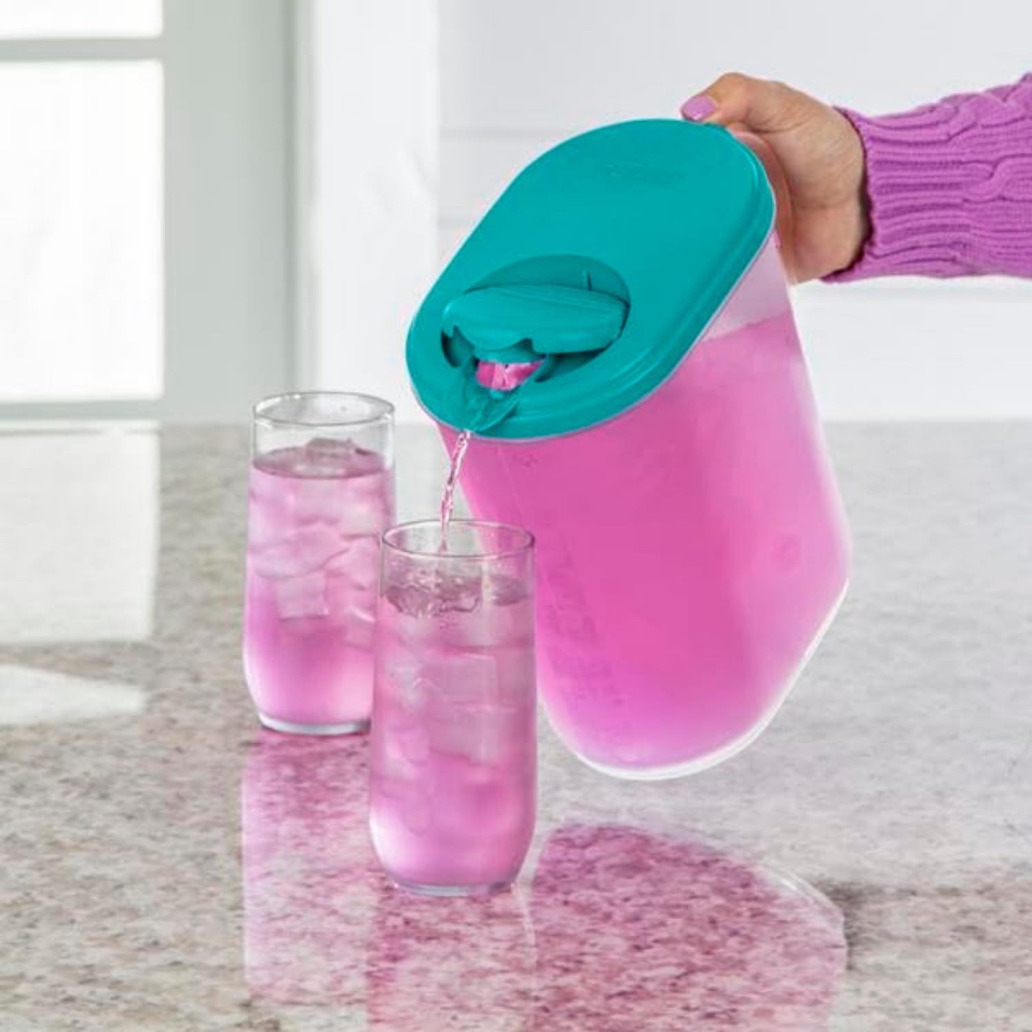 1 Gallon/3.8 Liter Slim Heavy Duty Plastic Measuring Pitcher With See Through Base, Leak Proof Spill Proof Lid W/Pivot Spout Lid