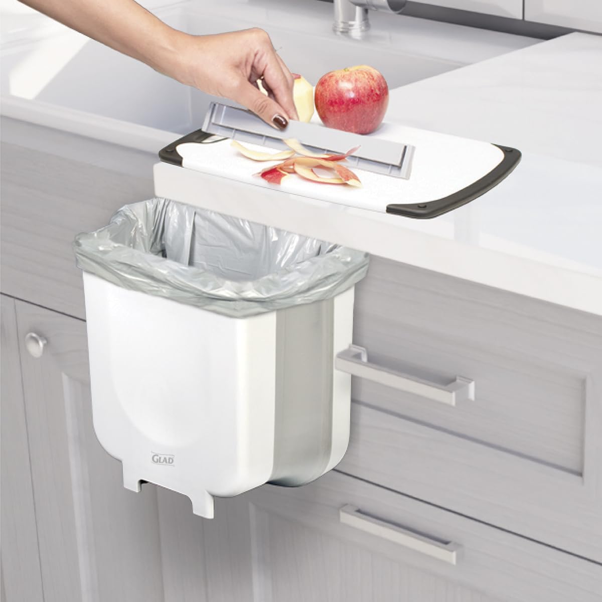 Glad Roomate Collapsible Waste Bin | Compact Travel Trash Can With Space-Saving Expandable Design | Indoor And Outdoor Disposal