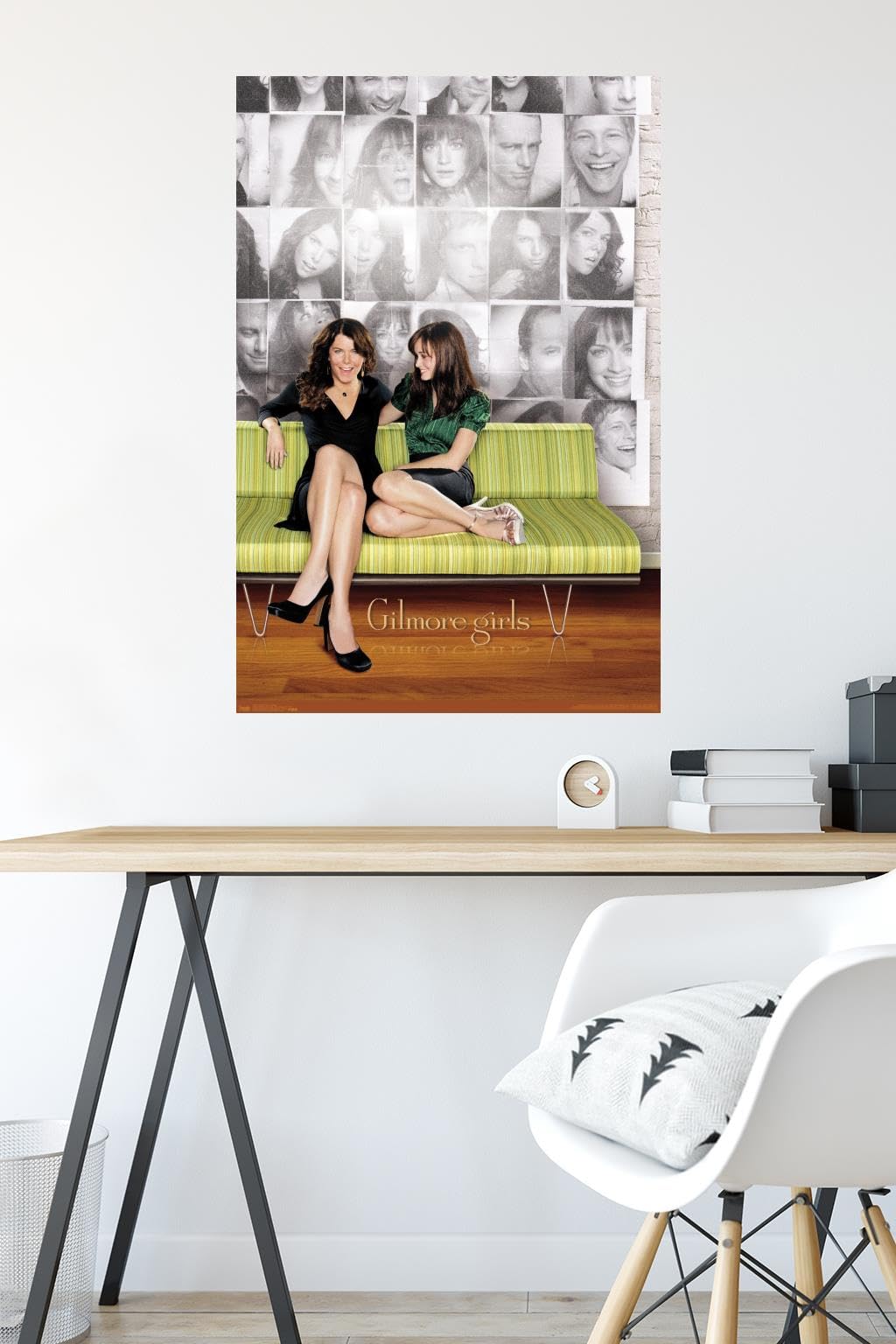 Trends International Gilmore Girls - Lounge One Sheet Wall Poster, 22.375'' X 34'', Unframed Version