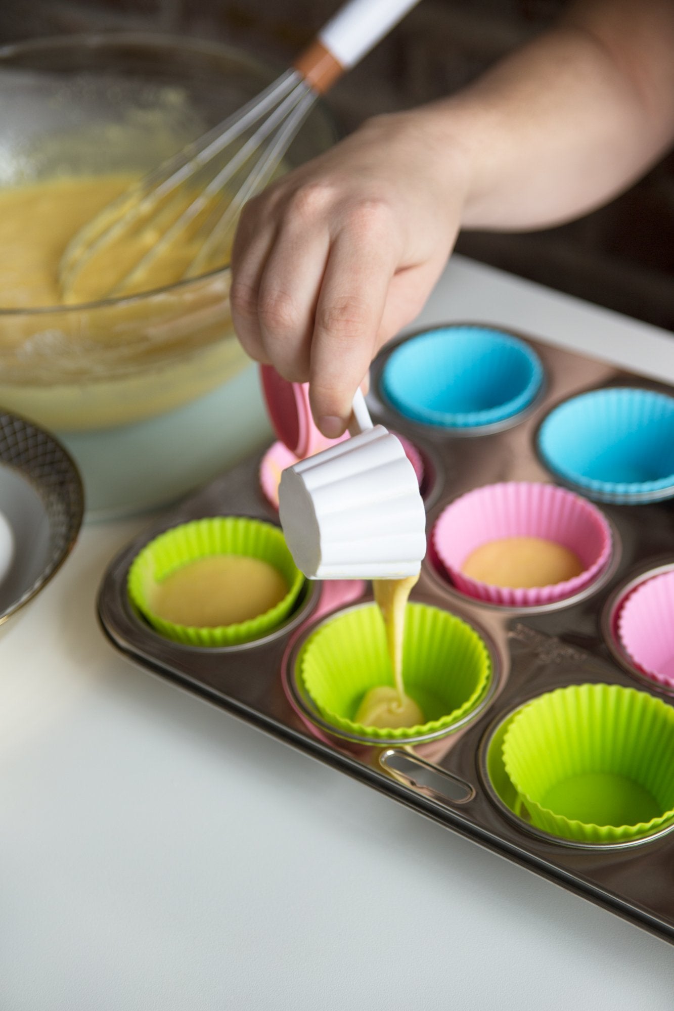 Bakelicious Cupcake Batter Spoon, Pink & White, 2.5x3.88x7.25 inches, Model 73850