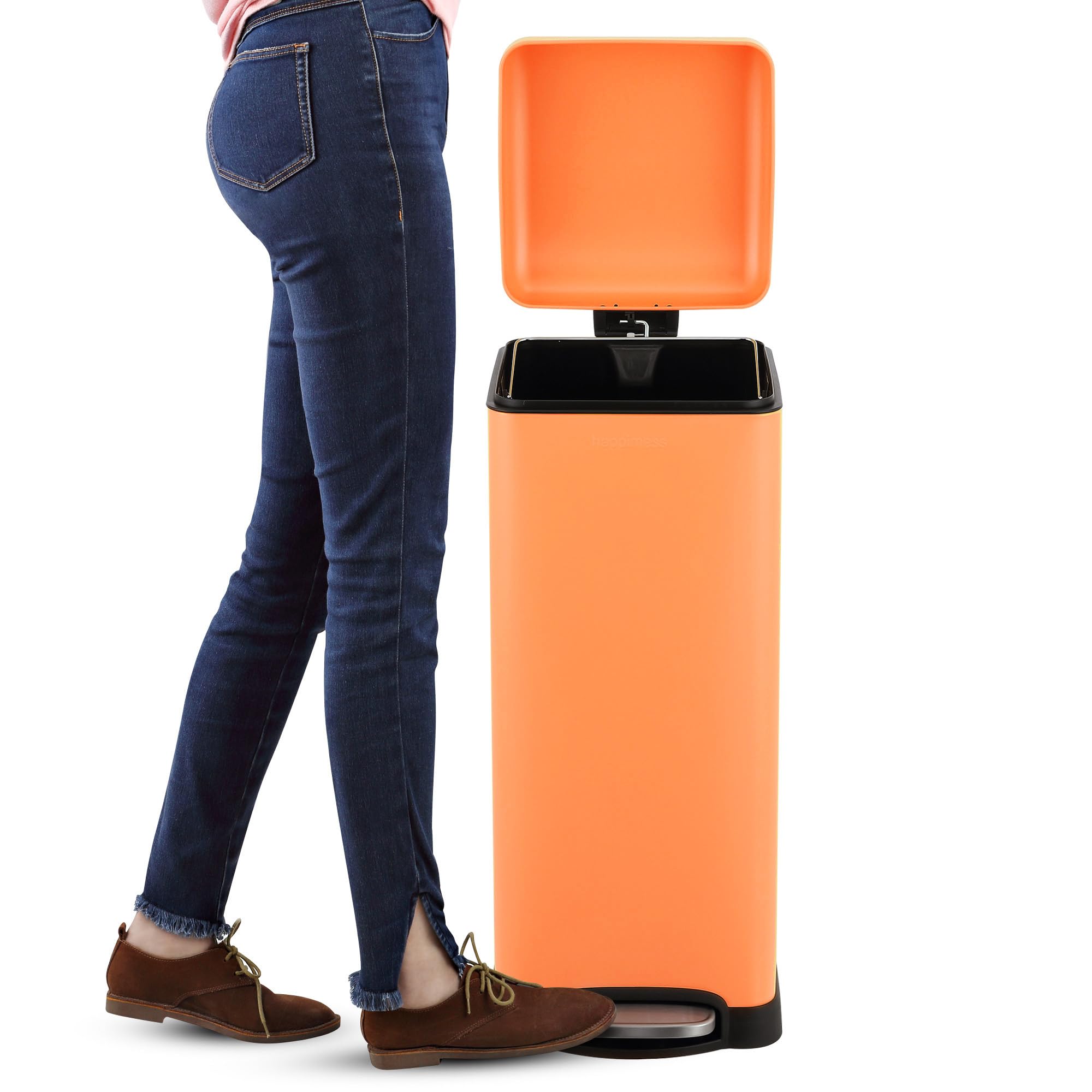 Happimess Hpm1007G Betty Retro 8-Gallon Step-Open Trash Can, Fingerprint Resistant, Modern, Minimalistic For Home, Kitchen, Laun