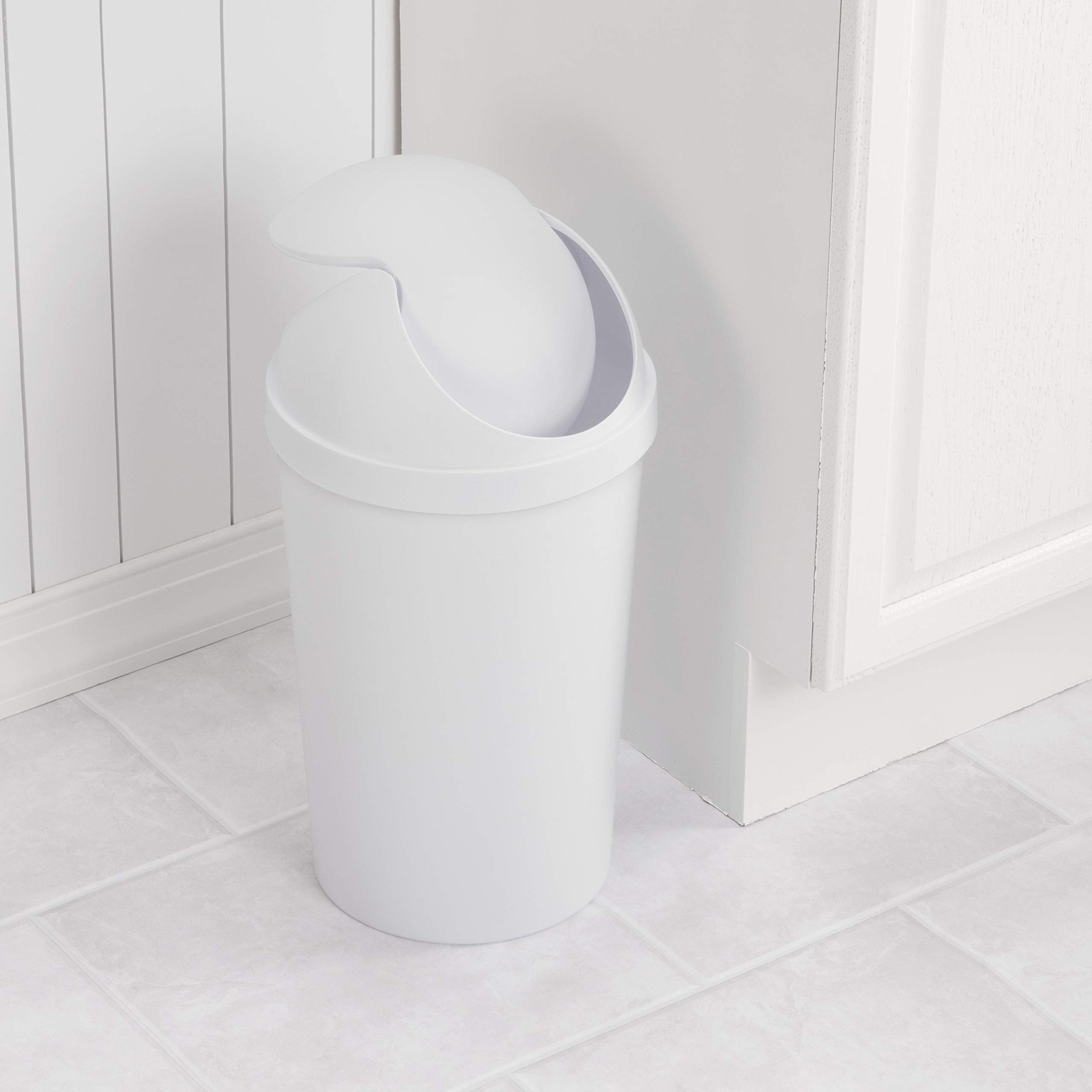 Sterilite 3 Gallon Round Swingtop Wastebasket With Lid, Small Plastic Trash Can For The Bathroom, Bedroom, Dorm Or Home Office,