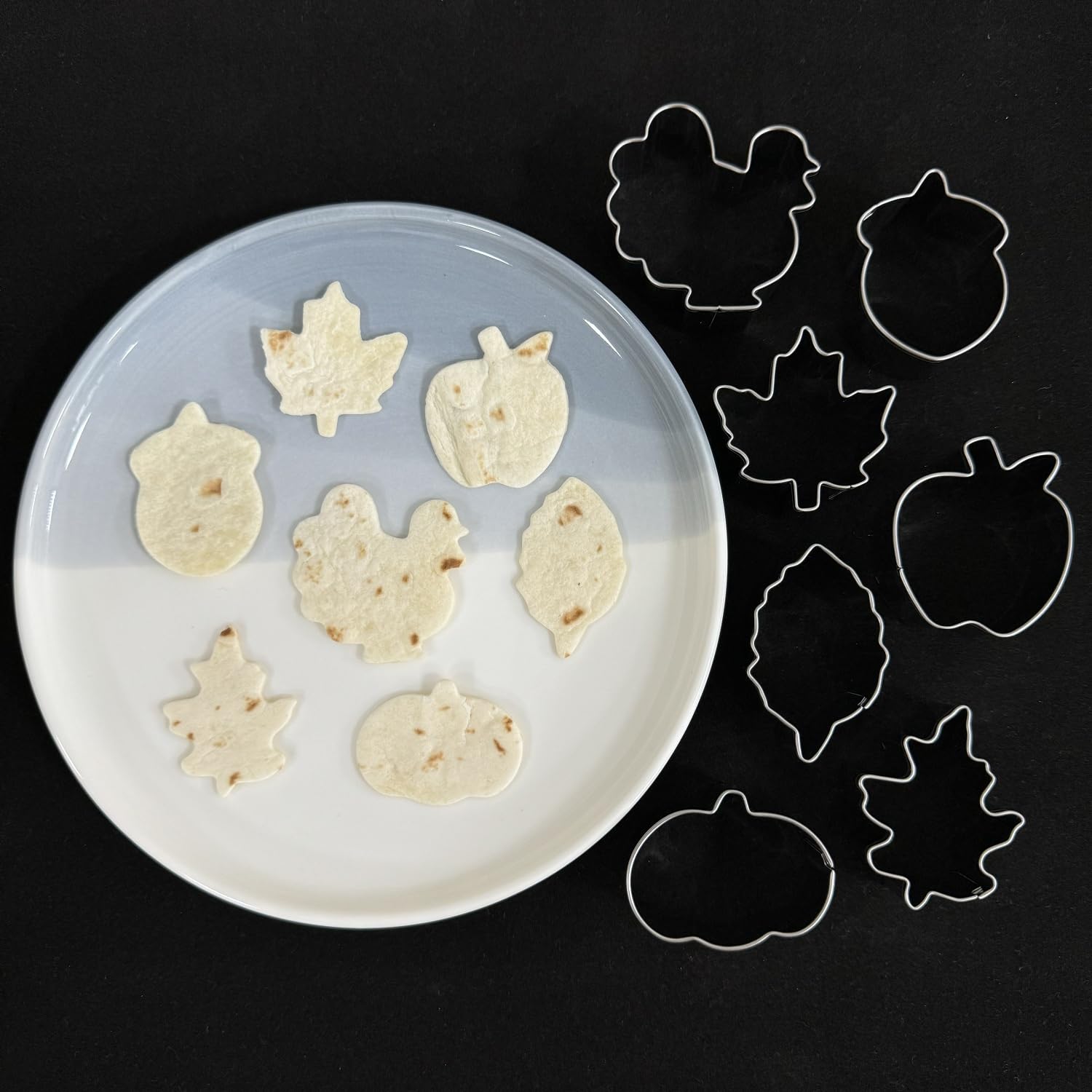 Auktosmn Mini Autumn Cookie Cutter Set-7 Piece-2.0 Inch-Diswasher Safe-Autumn Leaf, Apple, Pumkin, Acorn, Maple, Turkey-Mini Bak
