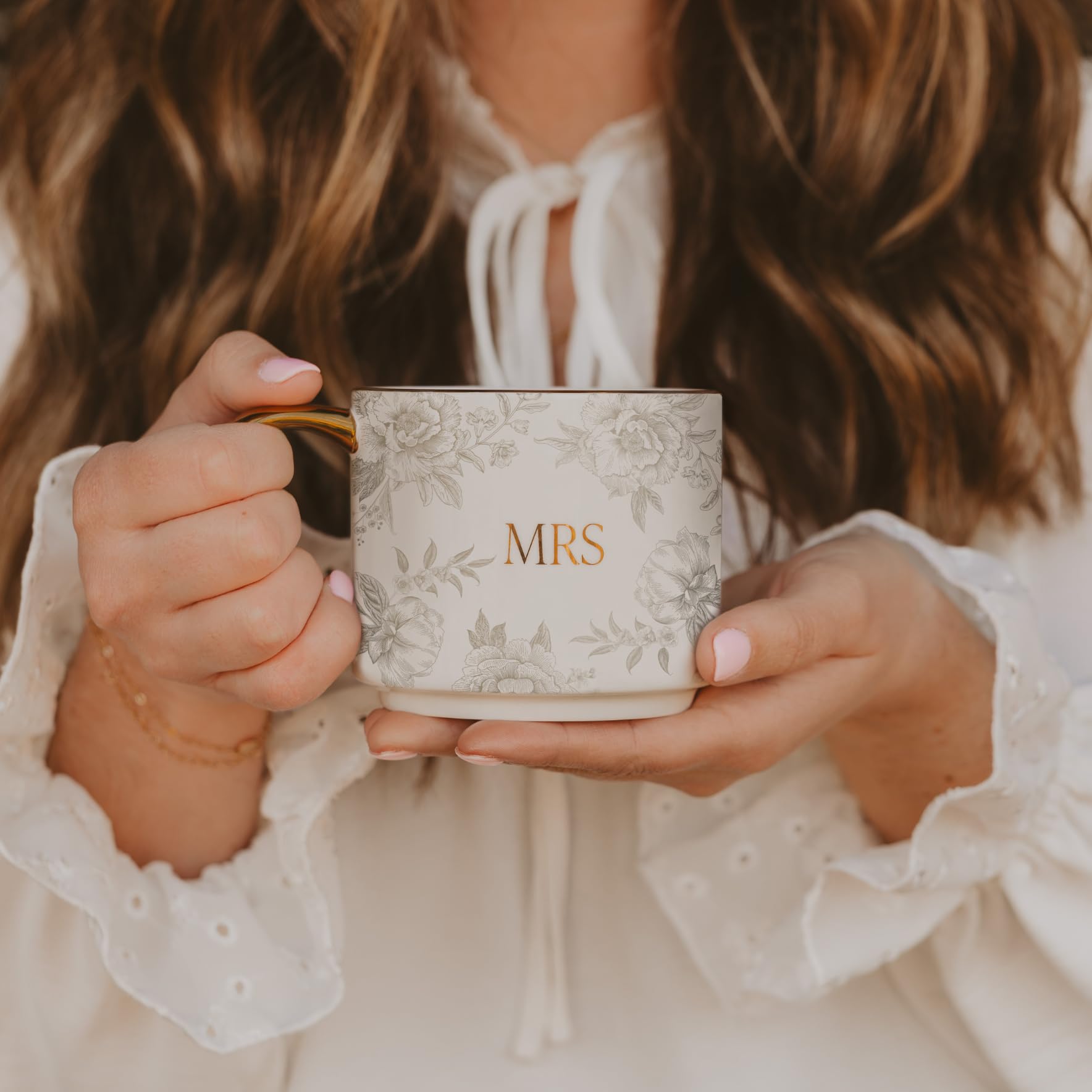 Sweet Water Decor Mrs Mug, 14oz Fine Bone China Coffee Cup with Gold Handle and Grey Delft Pattern, Bridal Shower Gift for Weddi