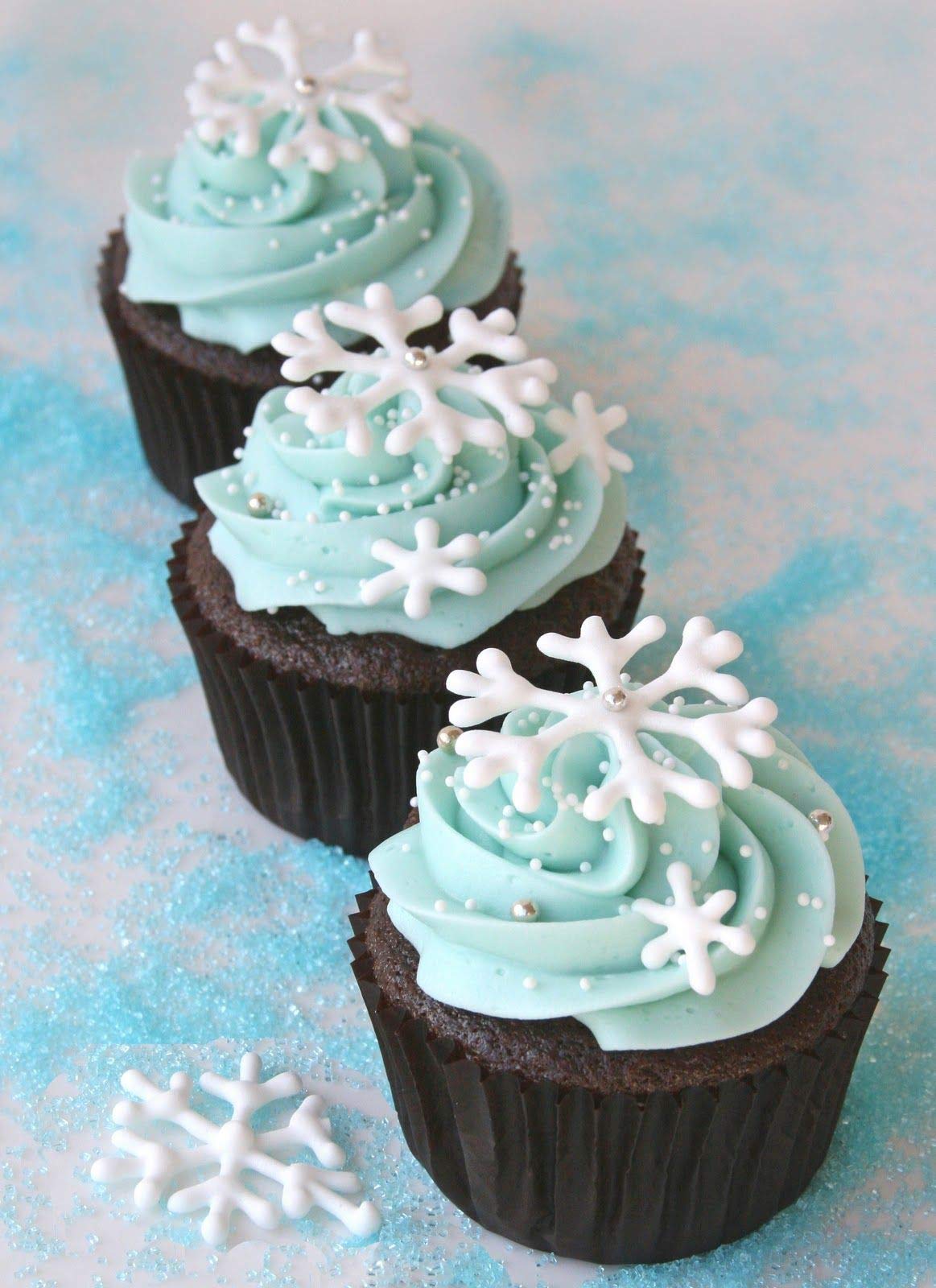 Jevenis Set Of 4 Snowflake Fondant Mold 3D Christmas Cake Decorations Winter Cupcake Topper For Chocolate Candy Soap Cake Baking