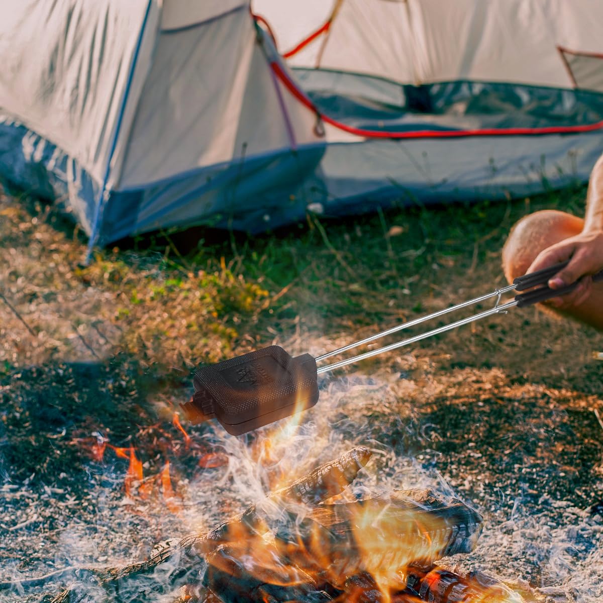 Ailitor Campfire Sandwich Maker Cast Iron Pack Of 4 - Pudgy Pie Maker For Camping, Mountain Pie Cooker
