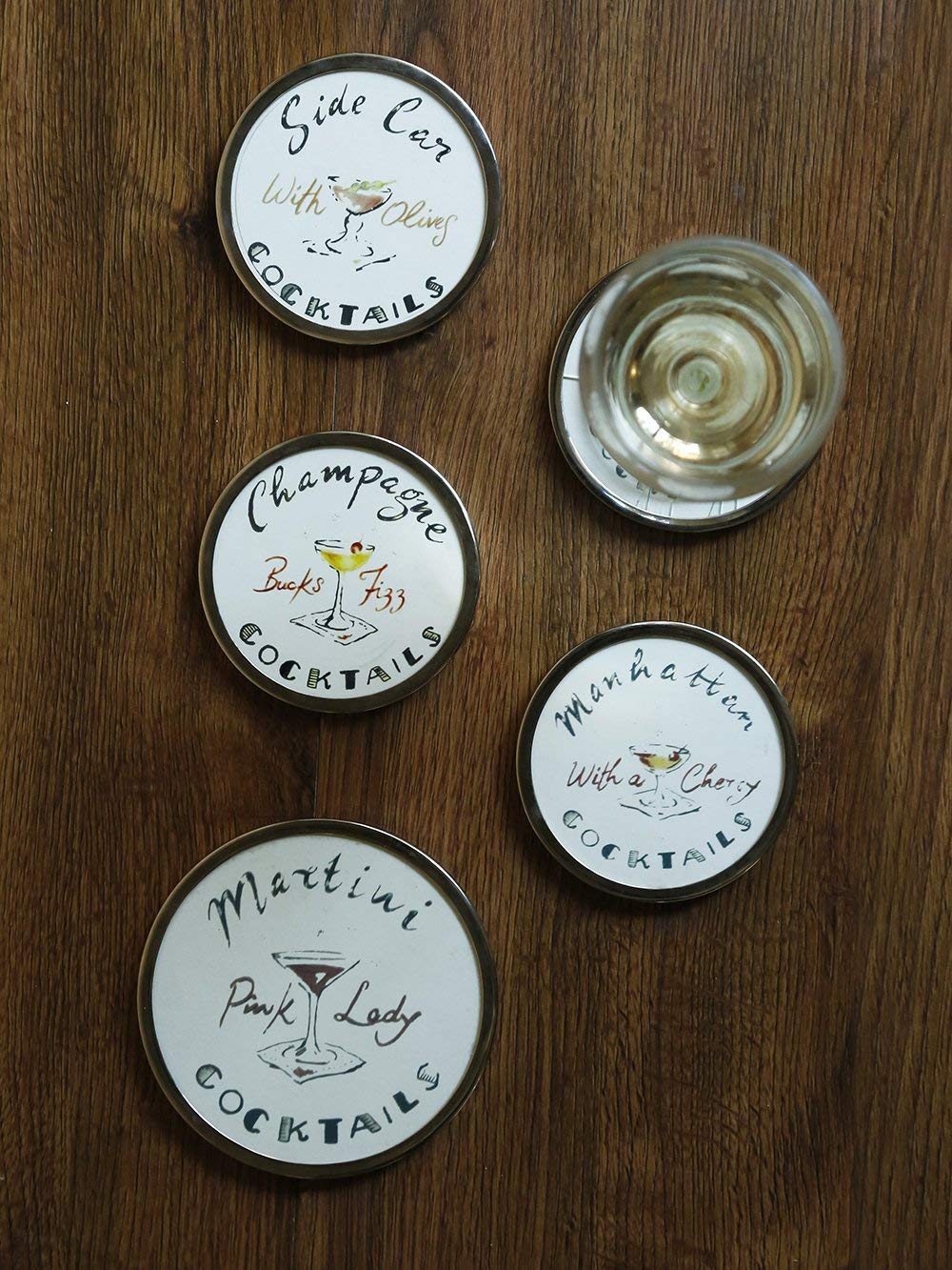 Store Indya Metal Drink Coaster And Trivet 5-Pack Set (White Cocktails)
