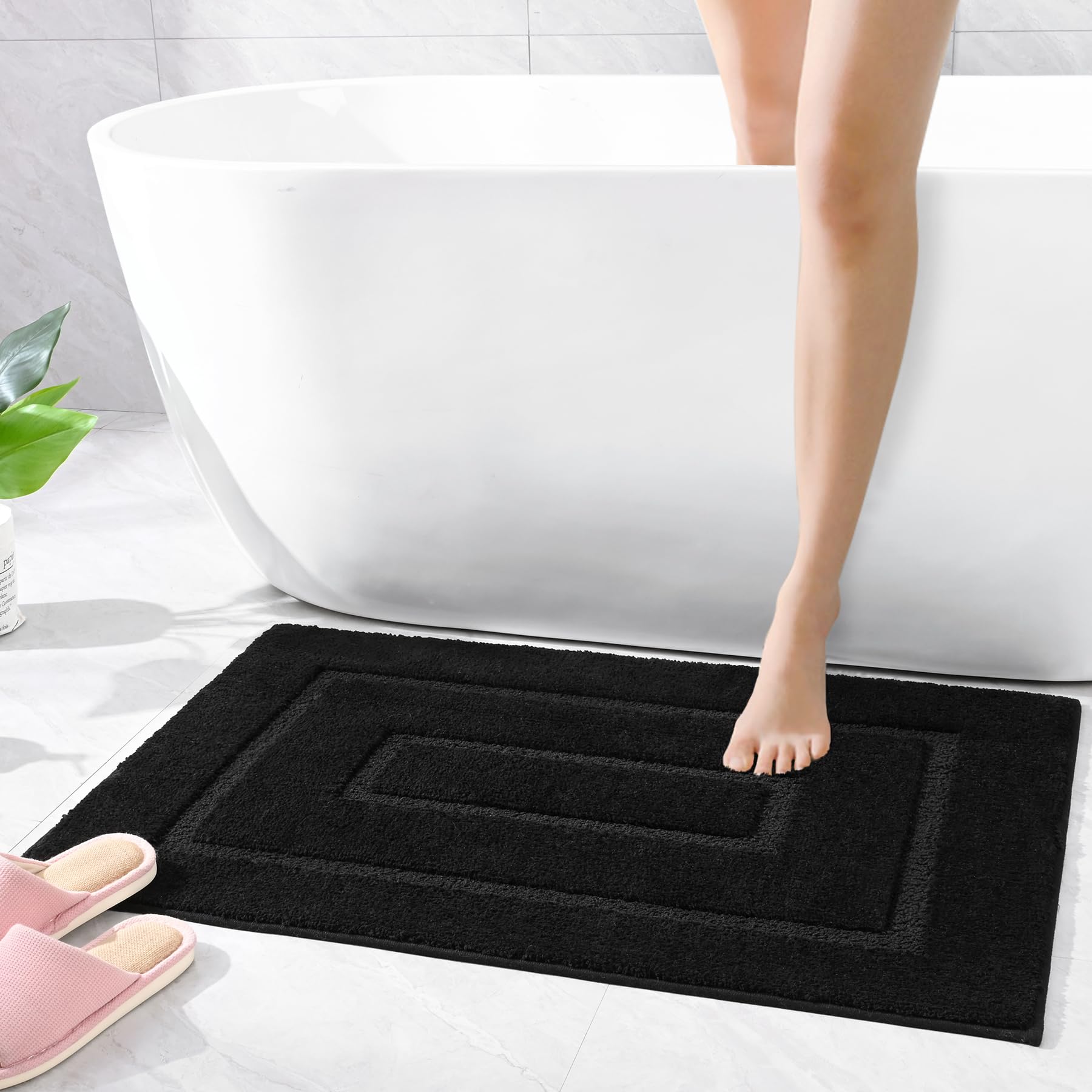 Homore Bath Rug, Black Bathroom Rug 24X36 Inch Soft Absorbent Microfiber Bathroom Runner Rug, Washable Bath Runner Rugs For Bath