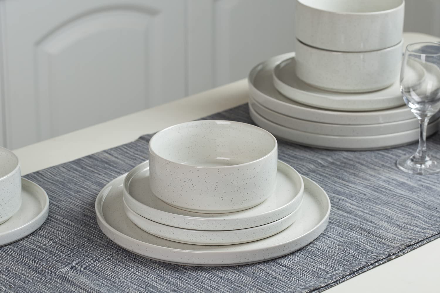 Famiware Nebula Plates and Bowls Set, 12 Pieces Dinnerware Sets, Dishes Set for 4, White