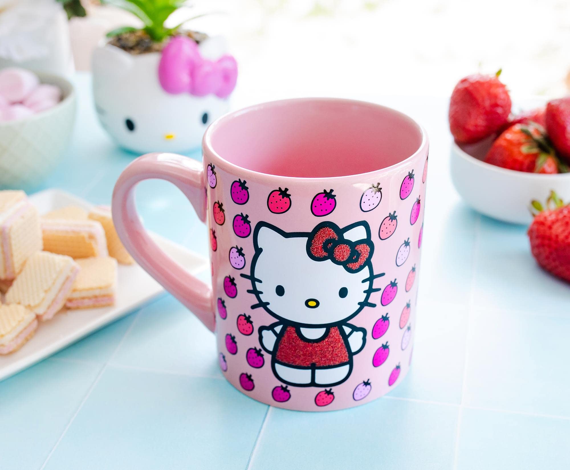Hello Kitty Glitter Strawberry 14Oz Ceramic Mug