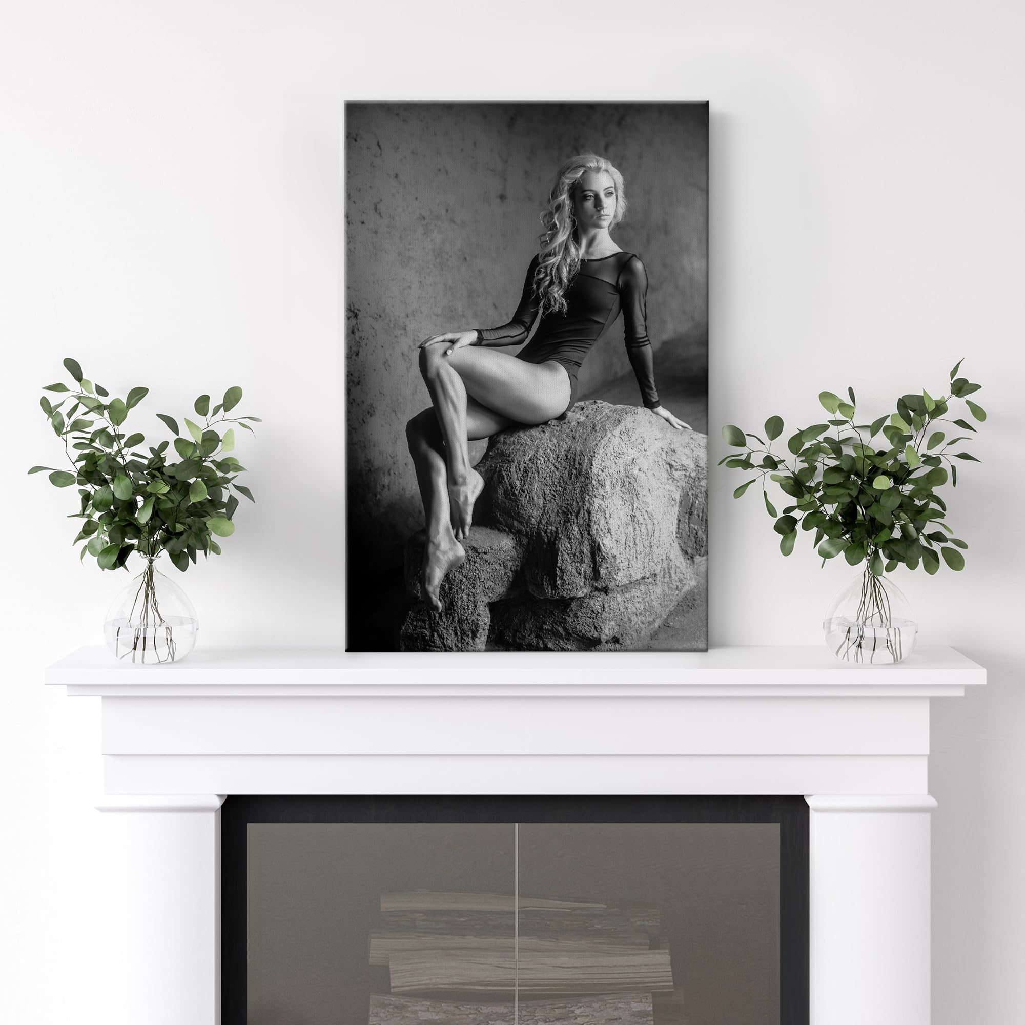 Wall26 Canvas Print Wall Art Gymnast Black & White Classic Portrait Celebrities Pop Culture Photography Realism Vintage Retro An