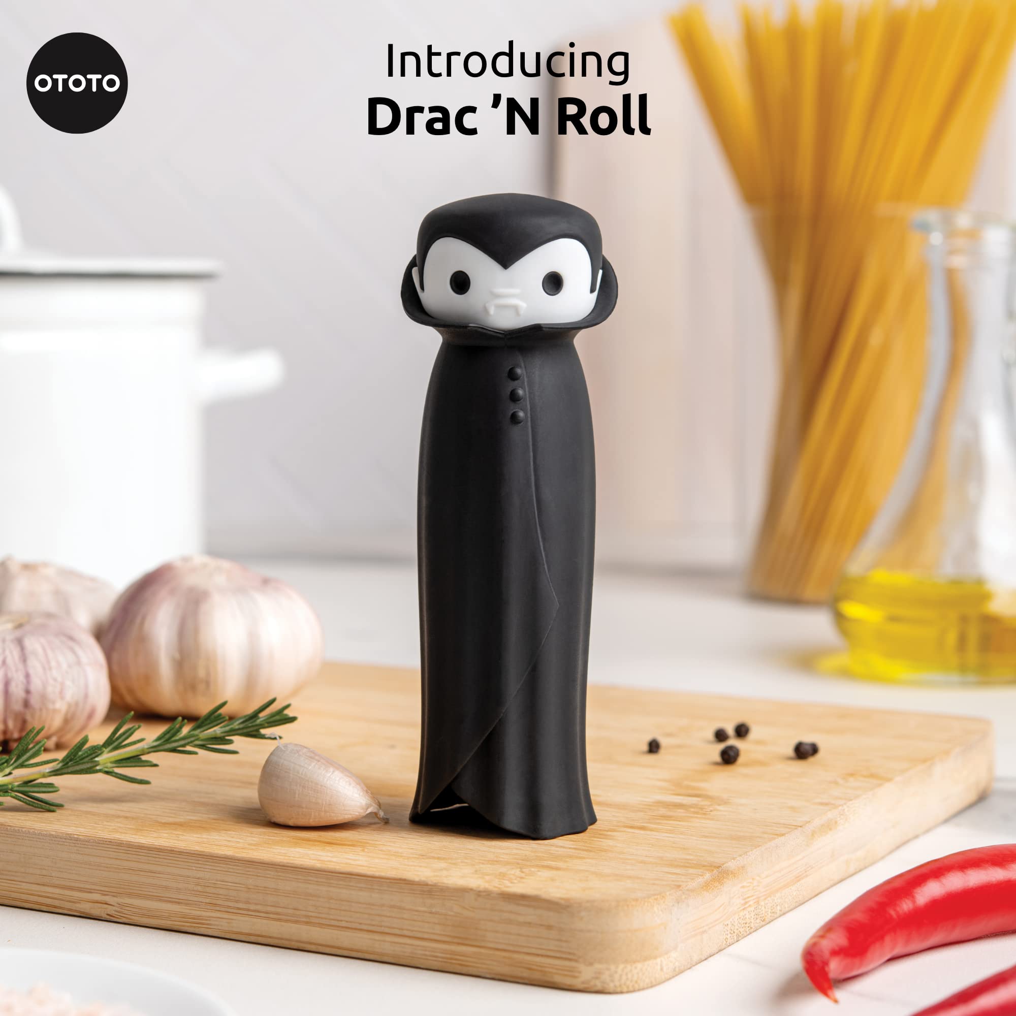 OTOTO Drac N ' Roll Vampire Garlic Roller  Silicone Garlic Peeler Tube  Silicone Tube Roller for Halloween - Kitchen Gadget for Garlic  Garlic Tube  Garlic Roller Peeler  Garlic Tool