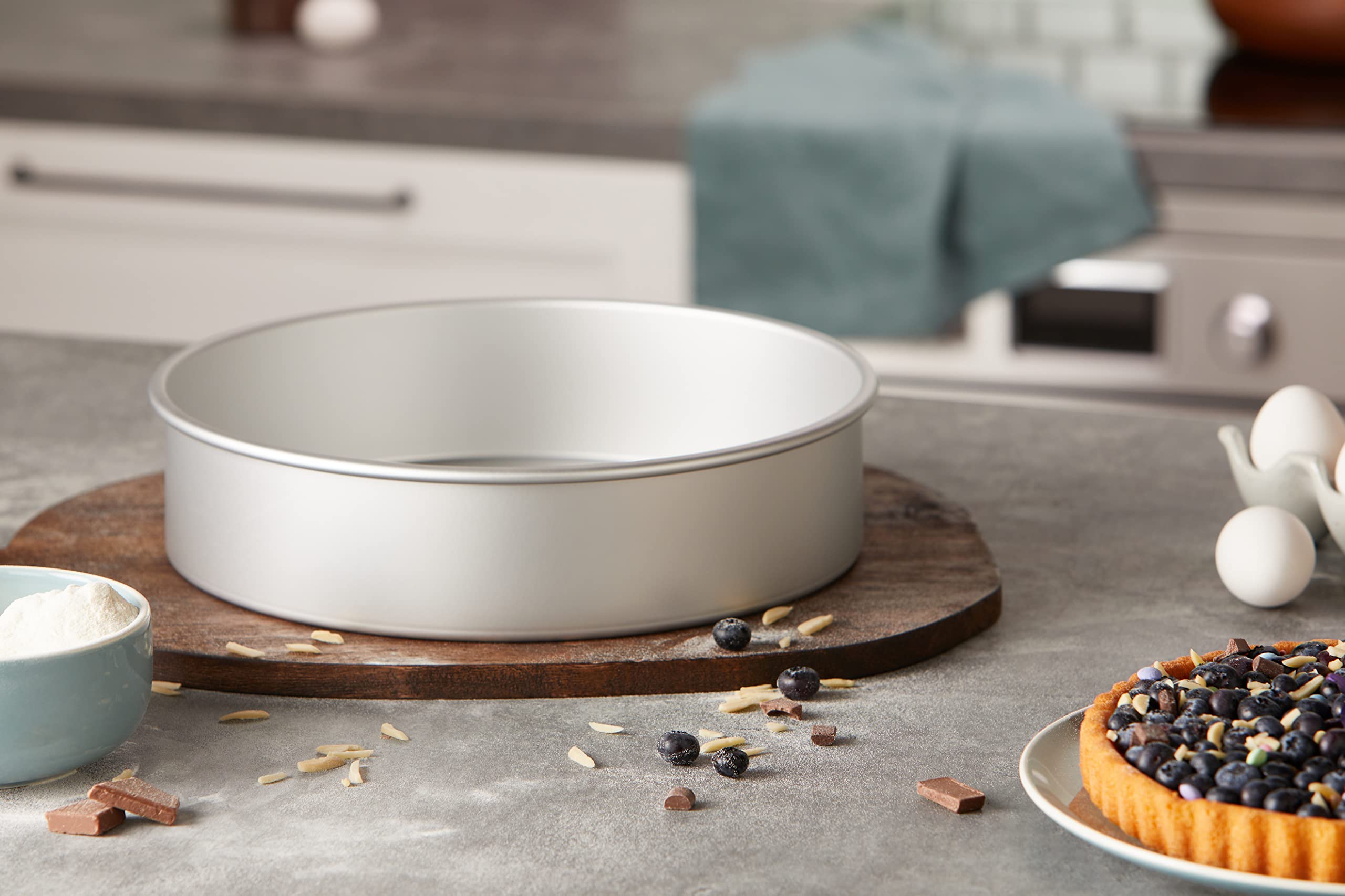 Pme Professional Aluminum Round Baking Pan 12 X 3 In