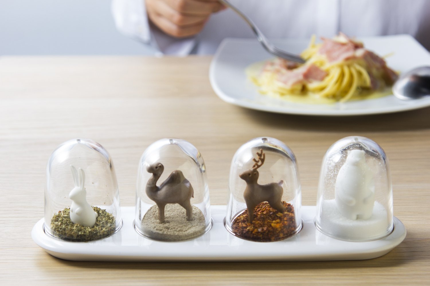 Qualy Four Seasons Spice Shakers