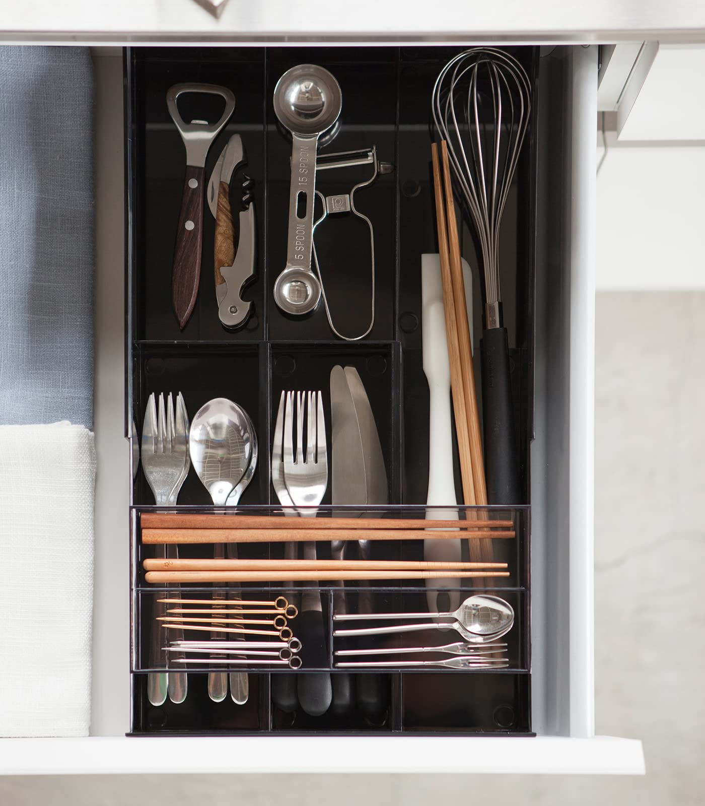 YAMAZAKI Home Expandable Cutlery Kitchen Silverware Utensil Storage Tray | Plastic | Drawer Organizer  One Size  Black