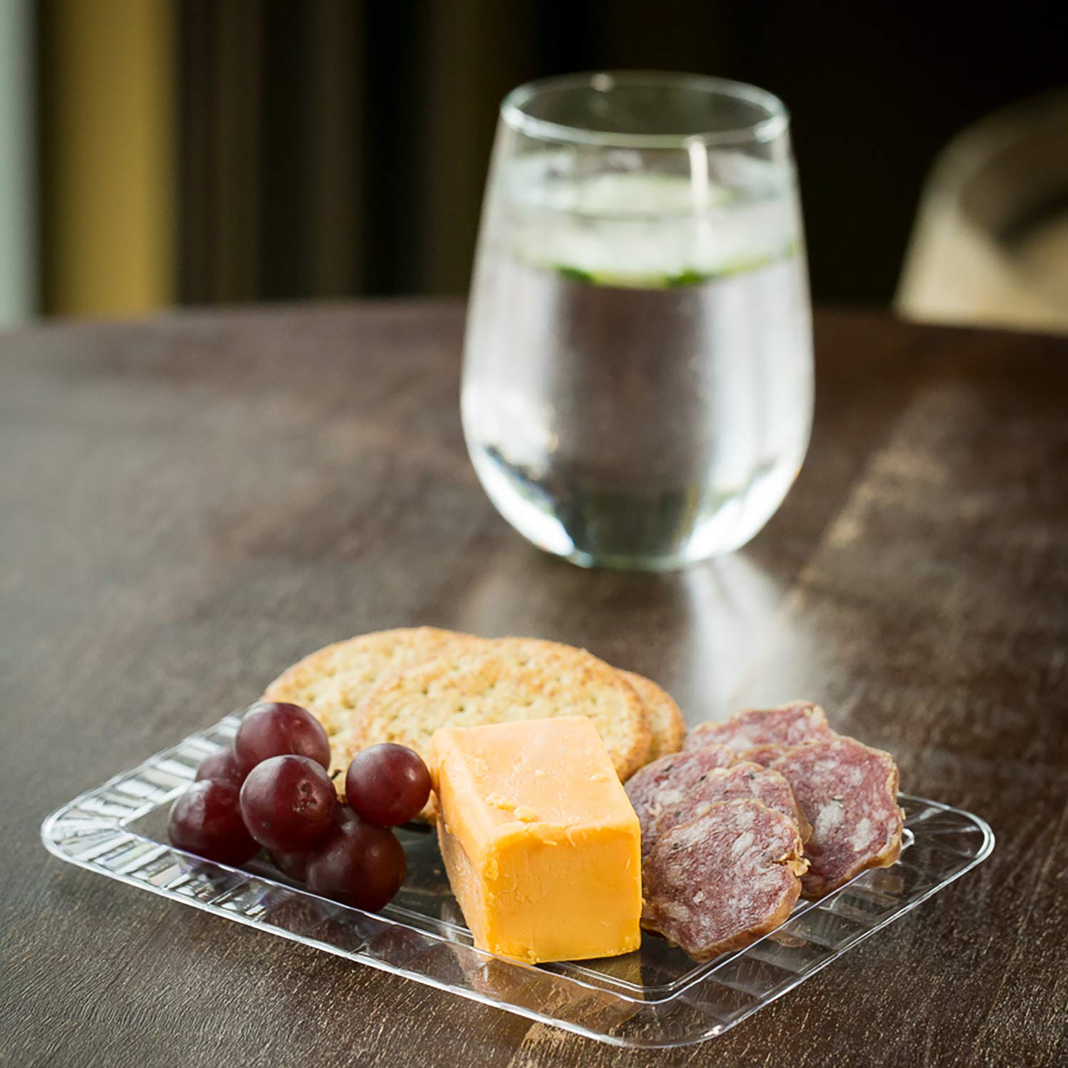 Party Essentials Deluxe Quality Hard Plastic 70 Count Rectangular Appetizer/Dessert Plates, 5 By 7-Inch, Clear