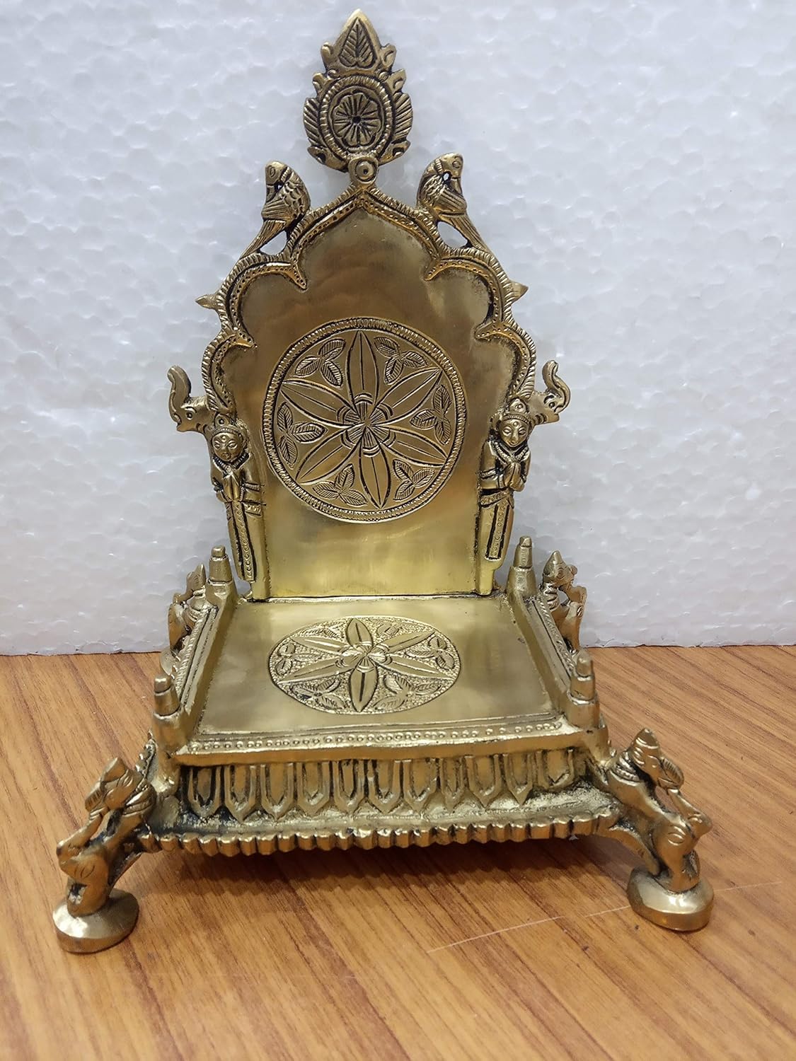 Aona Handcrafted God Singhasan Temple Krishna Laddu Gopal Kanha Laxmi Ganesh Brass Pooja Chowki Singhasan (Throne) Chowki In Bra