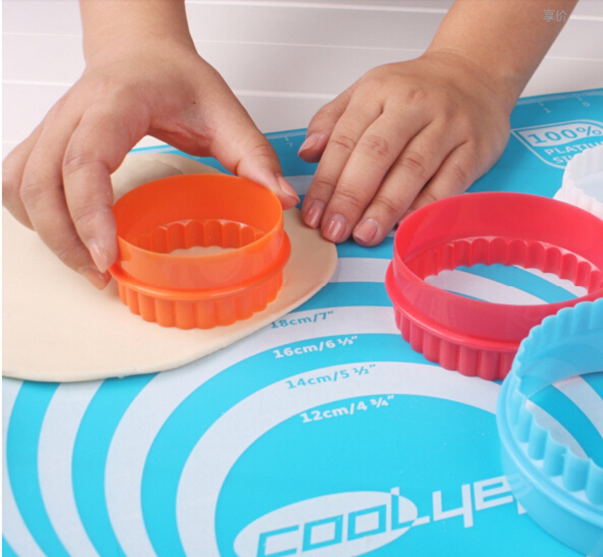 Nelpla Two Side Round Cookie Cutters,Biscuit Cutters And Fondant Cake Cutters, Set Of 6 Pcs, Assorted Color