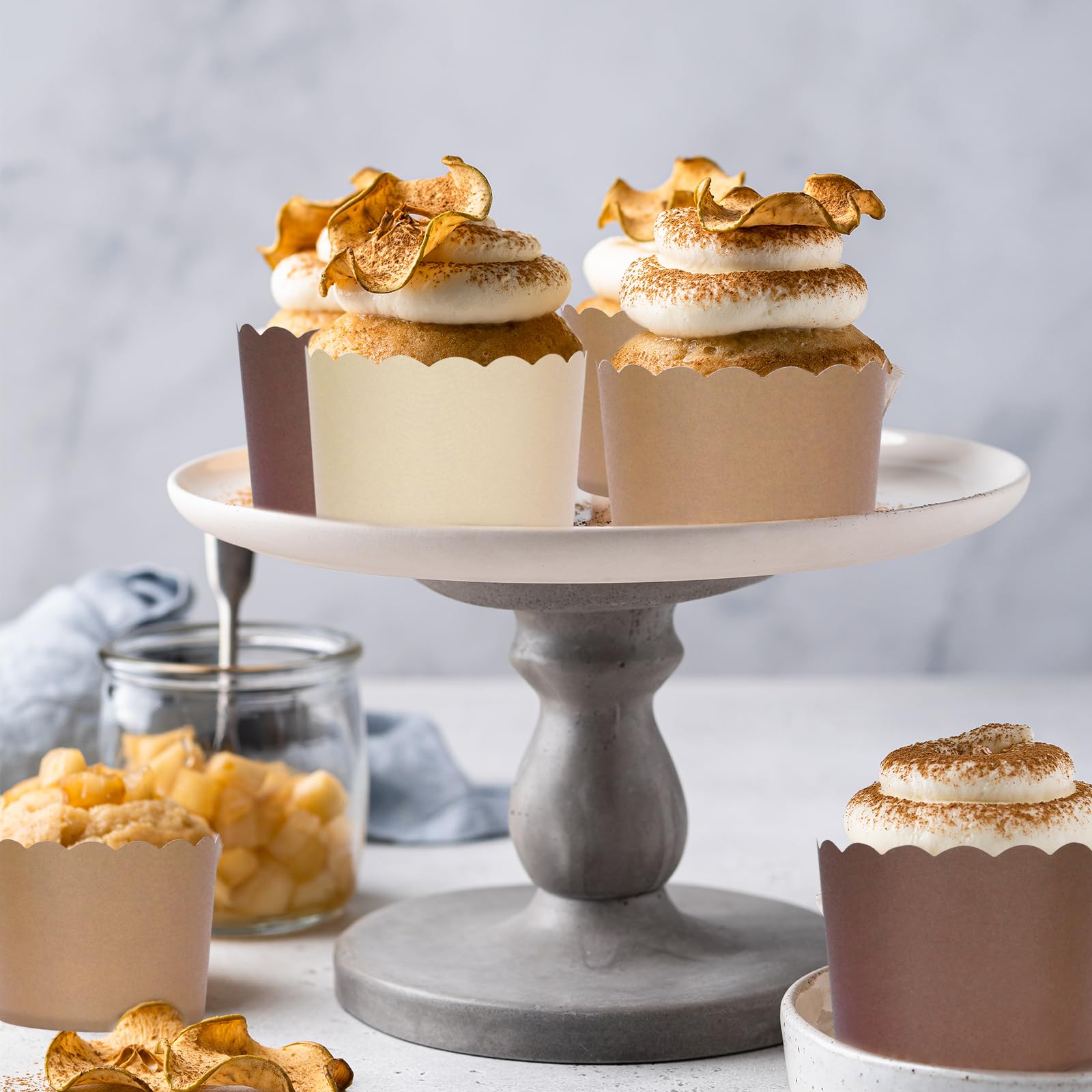 Whaline 120Pcs Brown Paper Baking Cups Scalloped Edge Cupcake Wrappers Gradient Brown Cupcake Muffin Cases For Wedding Birthday