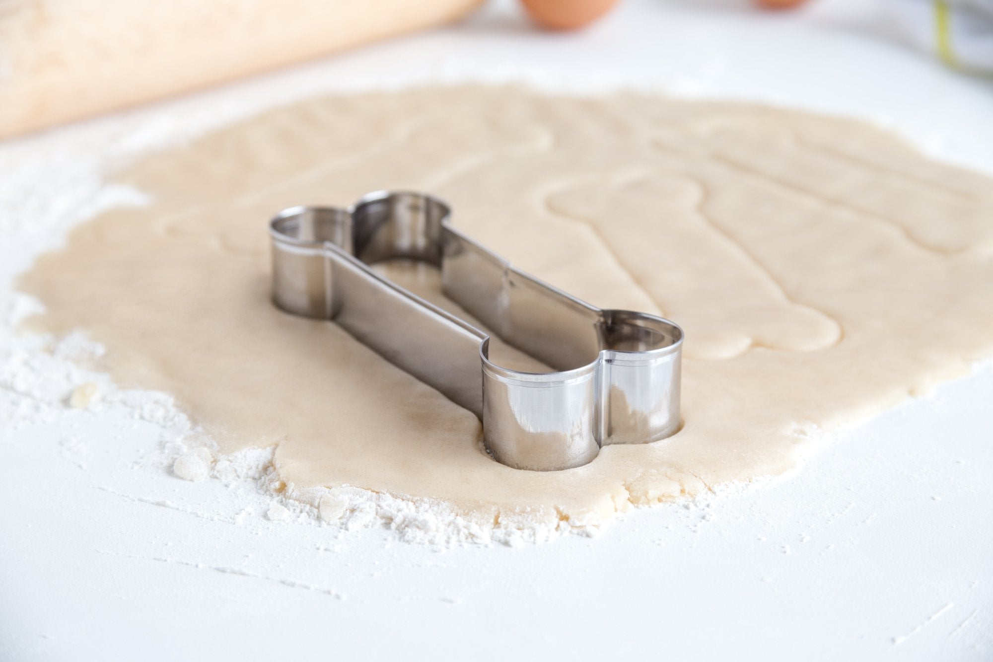 Fox Run Dog Bone Cookie Cutter, 5-Inch, Stainless Steel