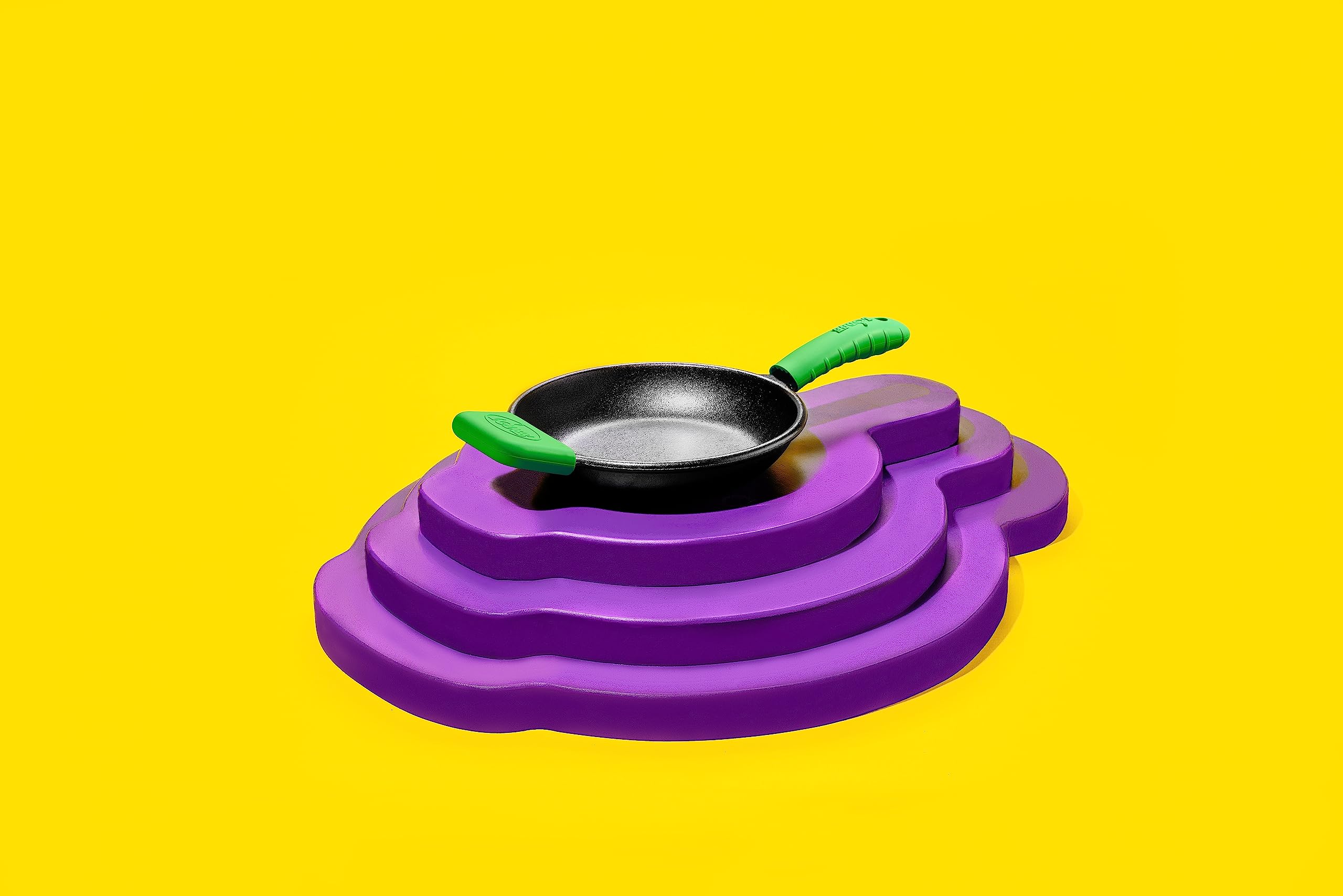 Lodge Bold Silicone Assist Handle Holder - Dishwasher Safe Hot Handle Holder Upgraded Design For Lodge Bold Products Only - Heat