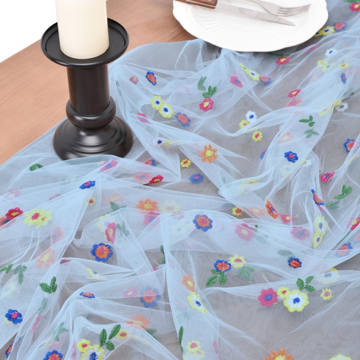 Joanlody 3pcs Blue Embroidery Daisy Fall Thanksgiving Table Runner Florals Seasonal Tulle Table Runner Holiday Kitchen Dining Ta