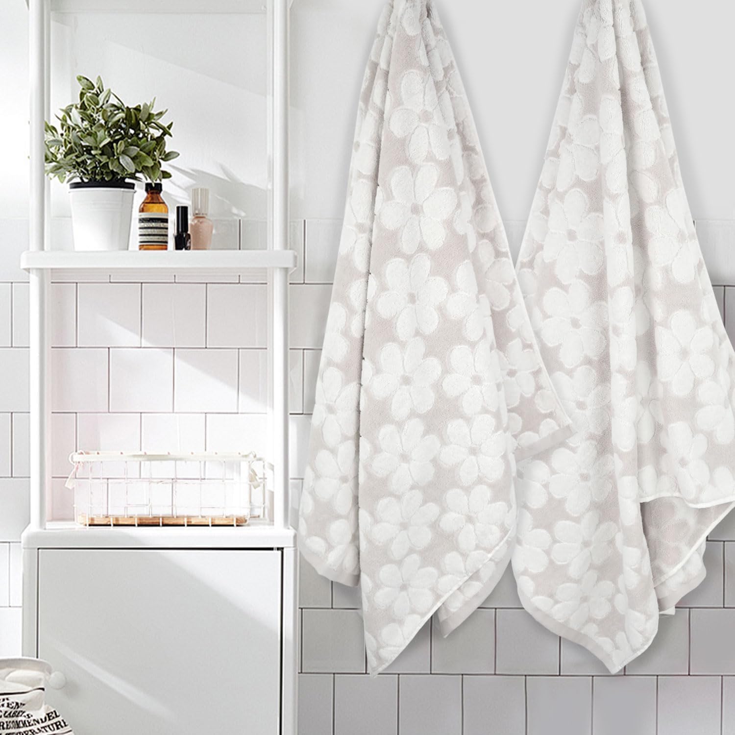 Soft Bath Towels 2 Pack, Super Absorbent Shower Towels 27.5X55 Inches, Cute Floral Jacquard Bathroom Set, Cotton, Light Beige