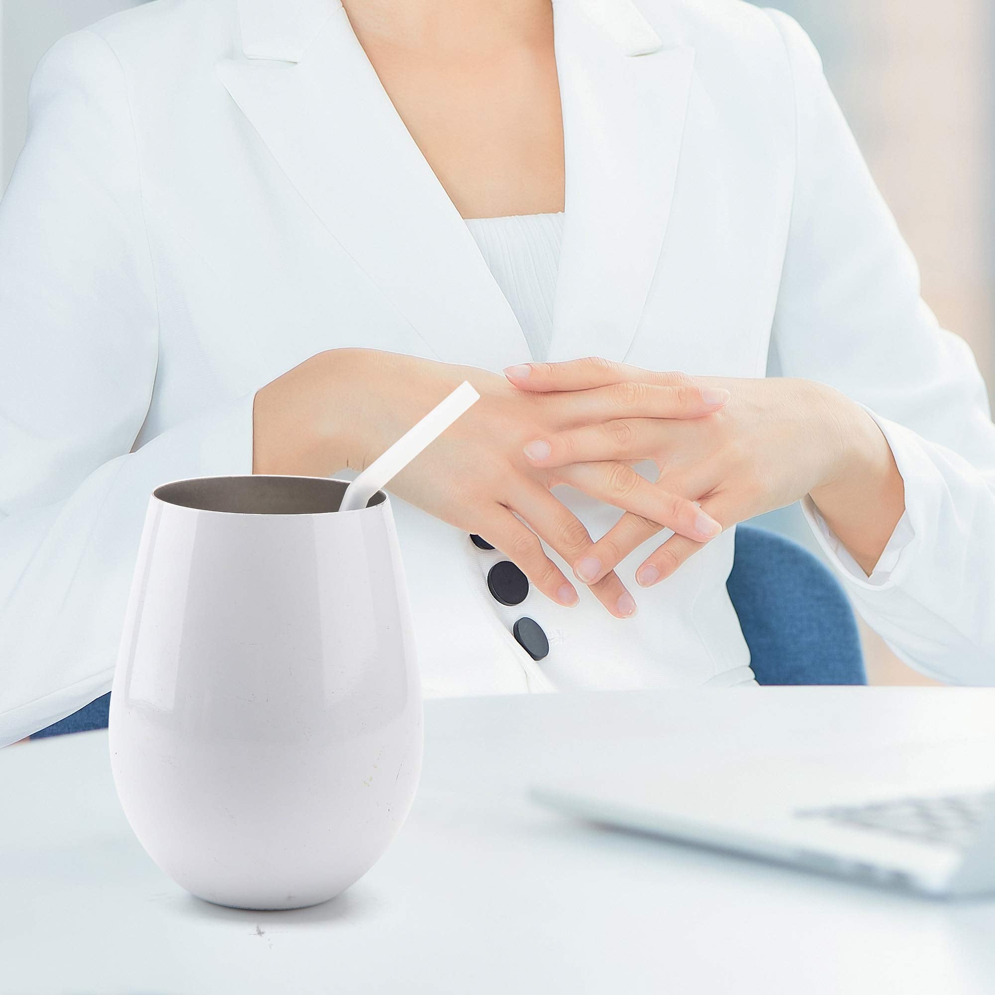 Reusable Black Silicone Straws For Toddlers & Kids - 12 Pcs Flexible Short Drink 6.7'' Straws For 6-12 Oz Yeti/Rtic/Ozark Tumble