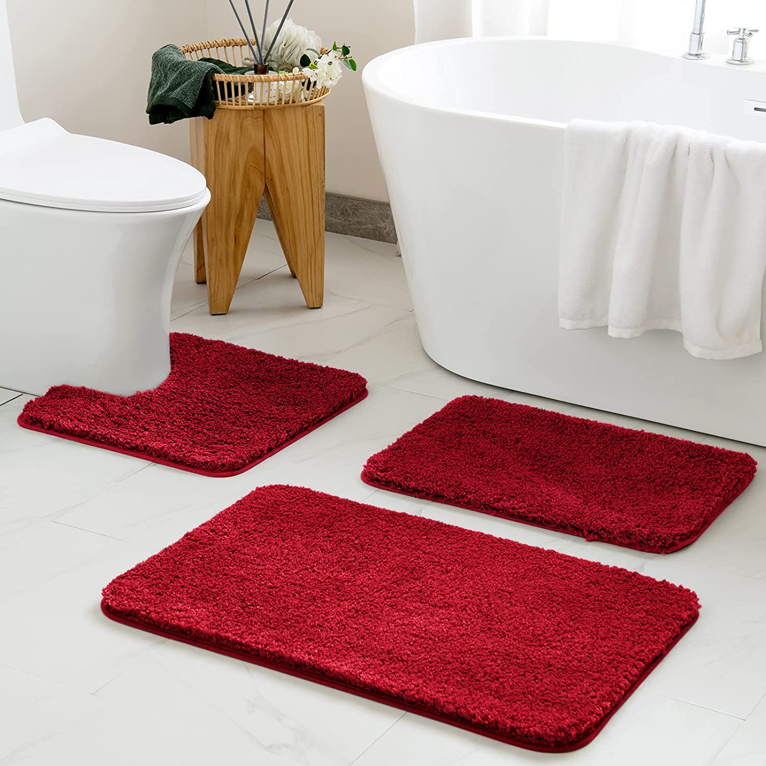 Miulee Christmas Red 3 Pieces Bathroom Rugs And Mats Sets Extra Thick Non Slip Microfiber Bath Mats And U-Shaped Contour Toilet