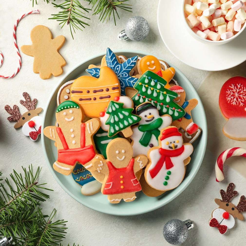 BYkooc Christmas Cookie Cutter Set,18 Piece Stainless Steel Winter Christmas Cookie Cutters Shapes for Baking - Christmas Tree,S