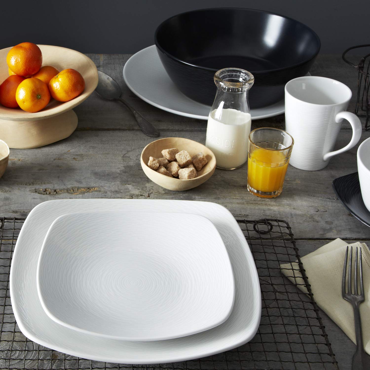 Noritake 4-Piece Square White on White Place Setting, Swirl