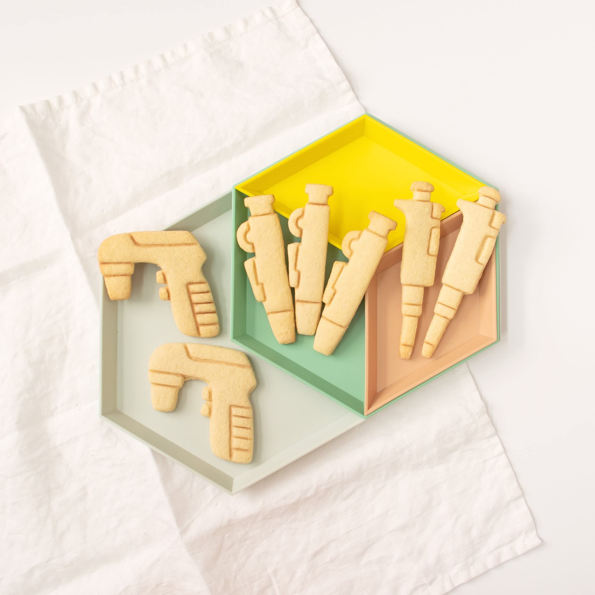 Set Of 3 Pipette Cookie Cutters (Designs: Micropipette, Electronic Pipette, And Pipette Pump), 3 Pieces - Bakerlogy