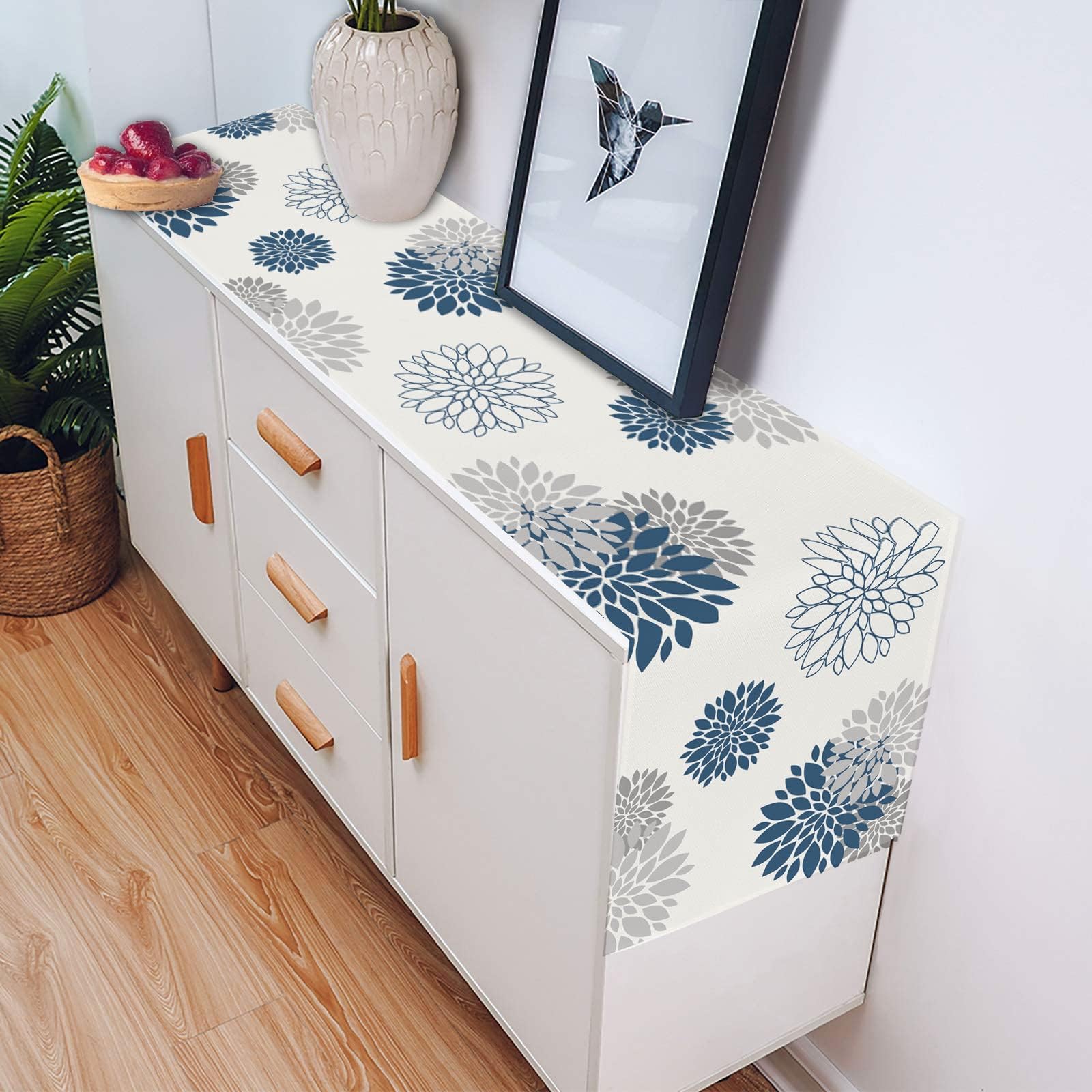 Whomeaf Blue Gray Table Runner Dahlia Pinnata Flower Beige Table Runners Modern Elegant Pompon Farmhouse Geometric Table Center