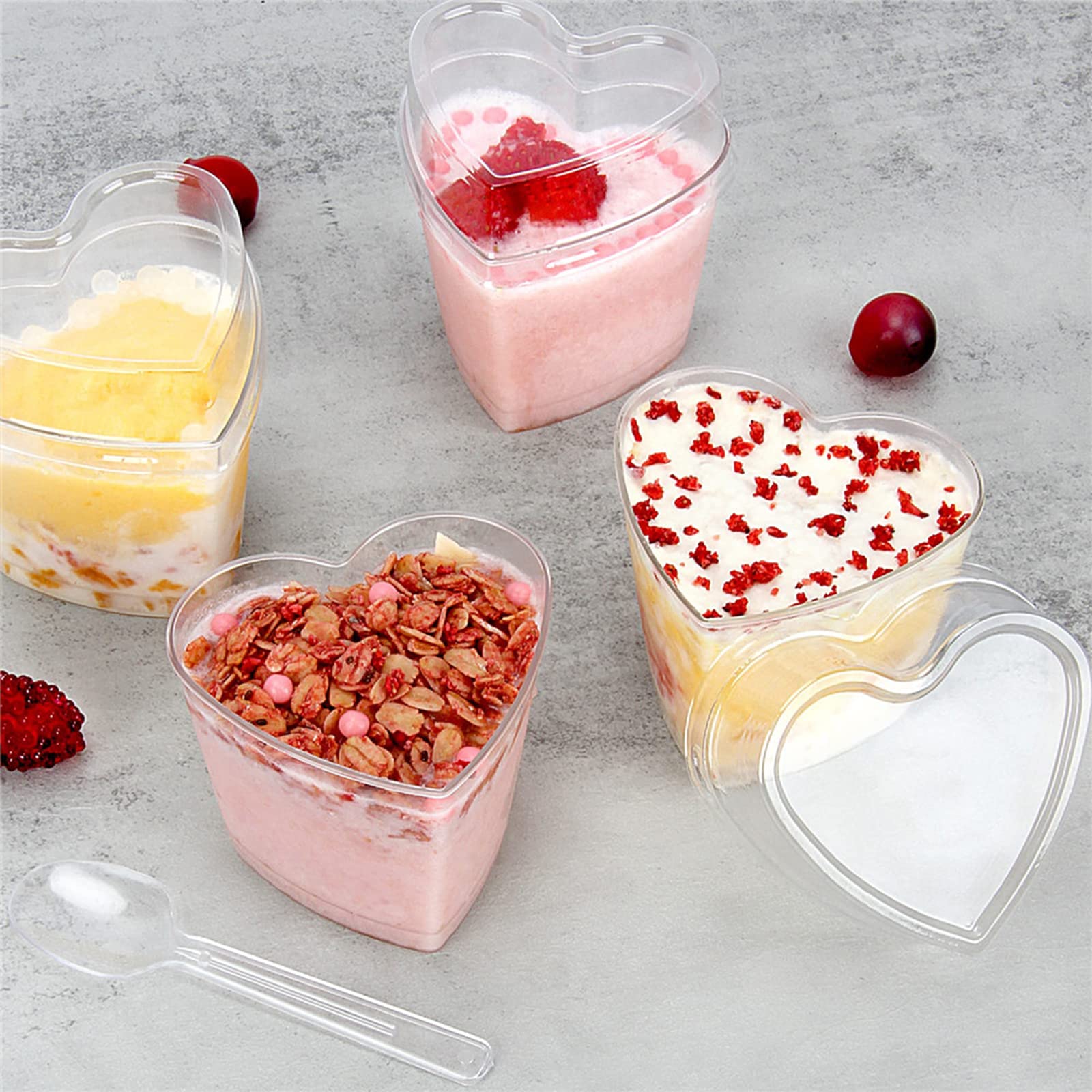 Yuxitia 50 Pcs Heart Plastic Mini Dessert Cups With Lids And Spoons 5 Oz Clear Parfait Cups Appetizer Cups With Lid For Party Pu