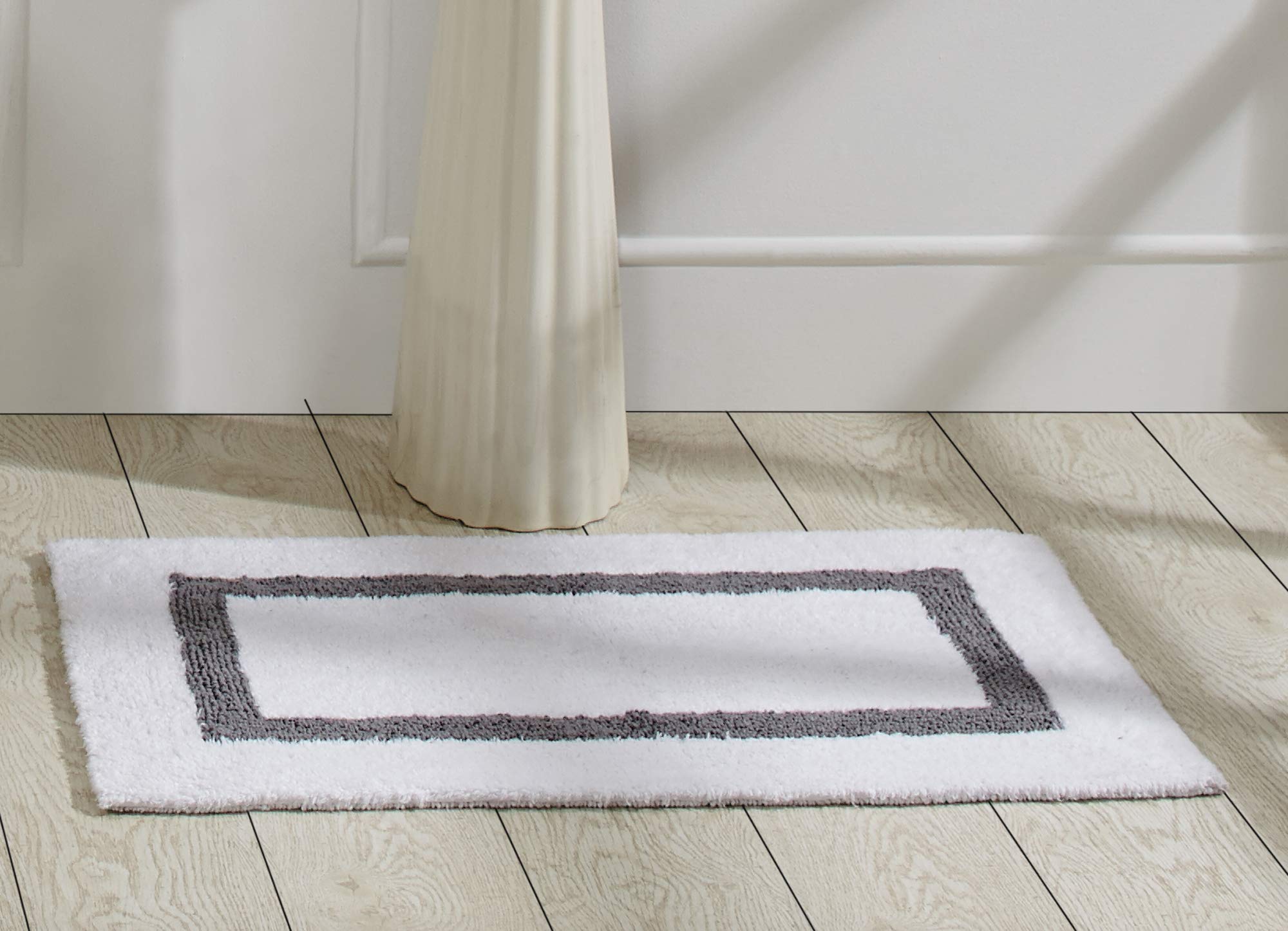 Better Trends 100% Cotton Hotel Collection Bath Mats, White & Gray Bath Mat - Tufted, Reversible & Absorbent & Machine Washable 