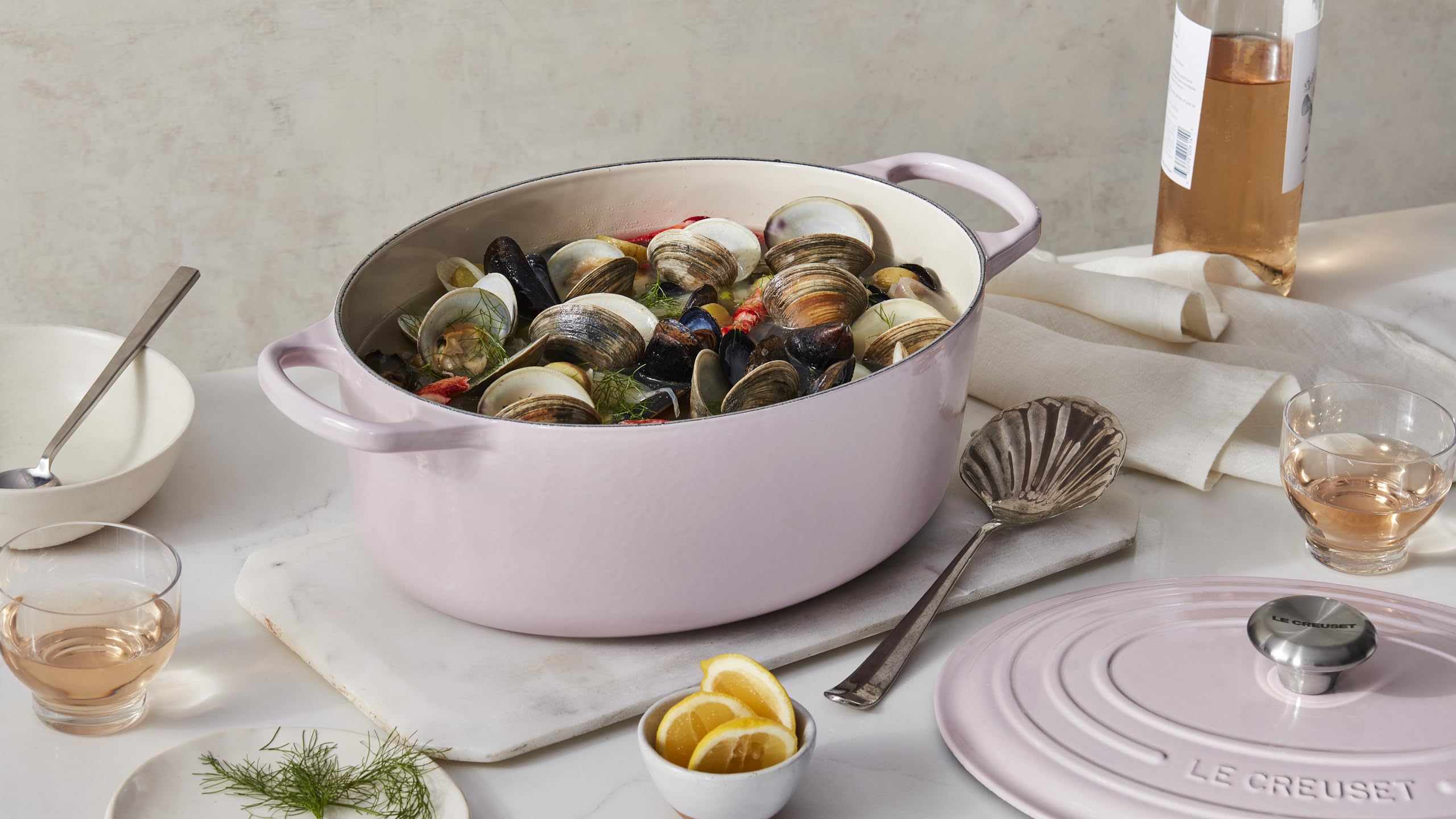 Le Creuset Enameled Cast Iron Signature Oval Dutch Oven, 6.75 Qt., Shallot