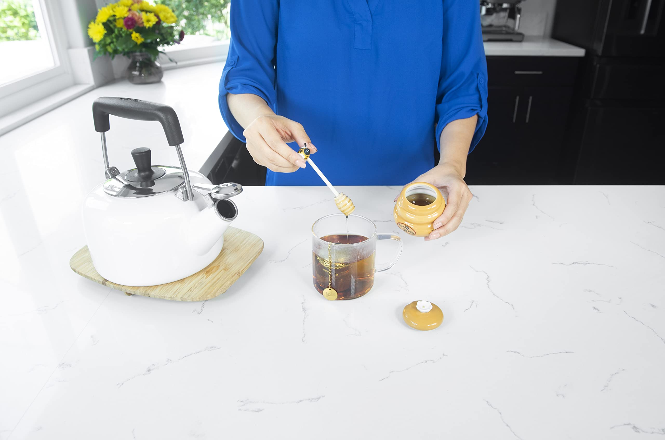 Joie Ceramic Beehive Honey Pot And Wooden Dipper, Mini