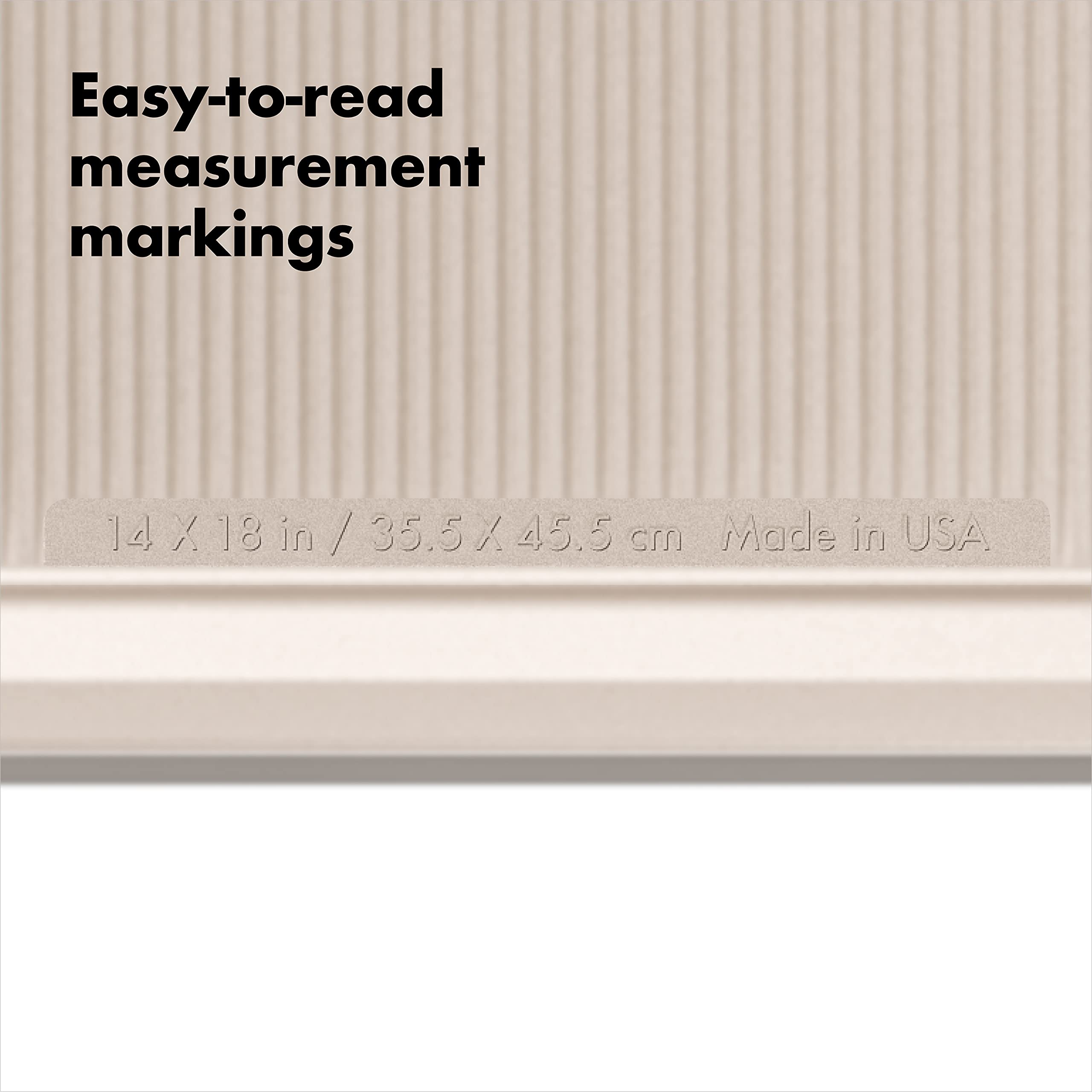 OXO Good Grips Non-Stick Pro Cookie Sheet, Aluminized Steel, 12.25 x 17 in, Gold, Model 11342300