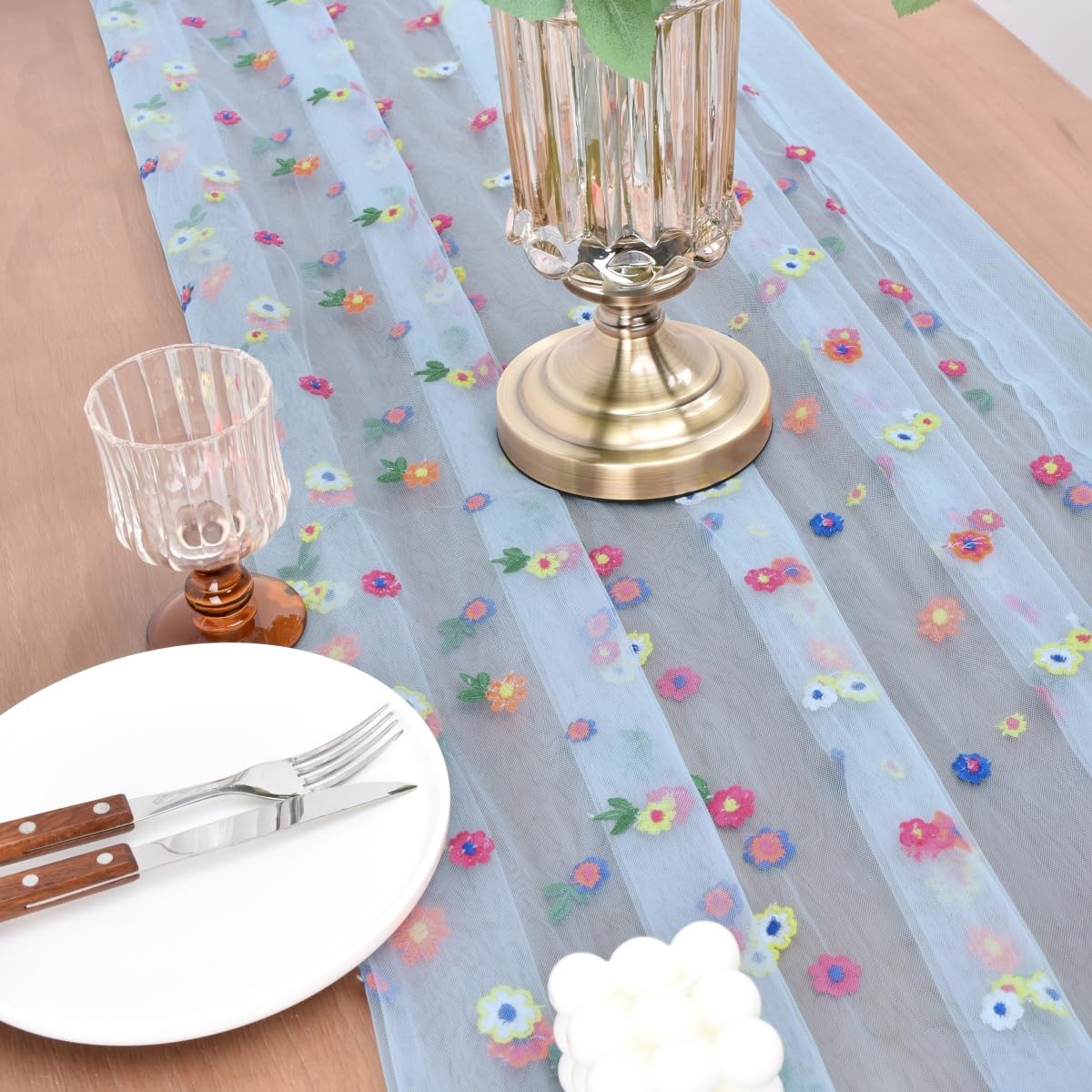 Joanlody 3pcs Blue Embroidery Daisy Fall Thanksgiving Table Runner Florals Seasonal Tulle Table Runner Holiday Kitchen Dining Ta