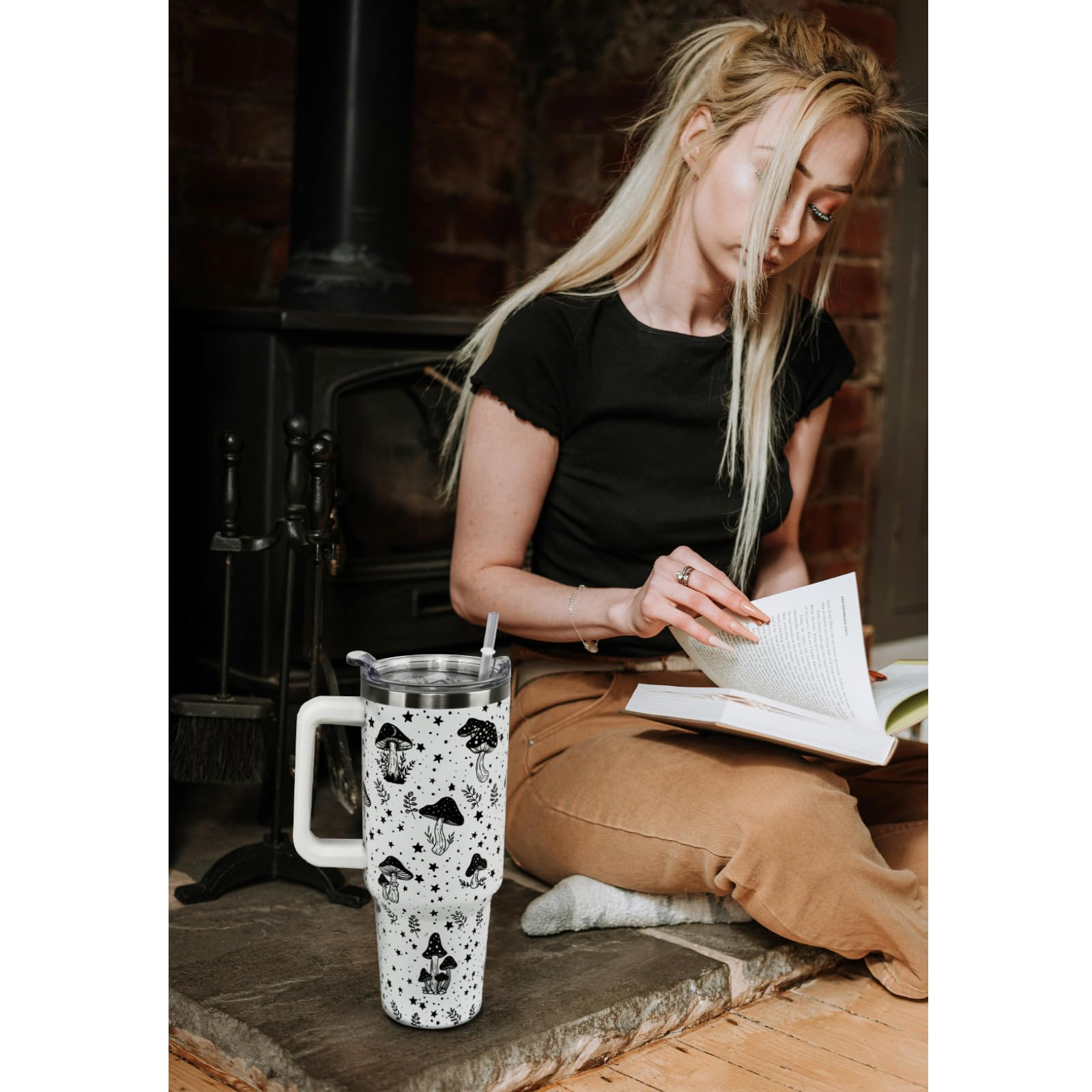 Nqhsionv Mushroom Tumbler with Handle and Straw 40 oz Retro Goth Mushroom Cups Coffee Travel Mug Stainless Steel Insulated Water