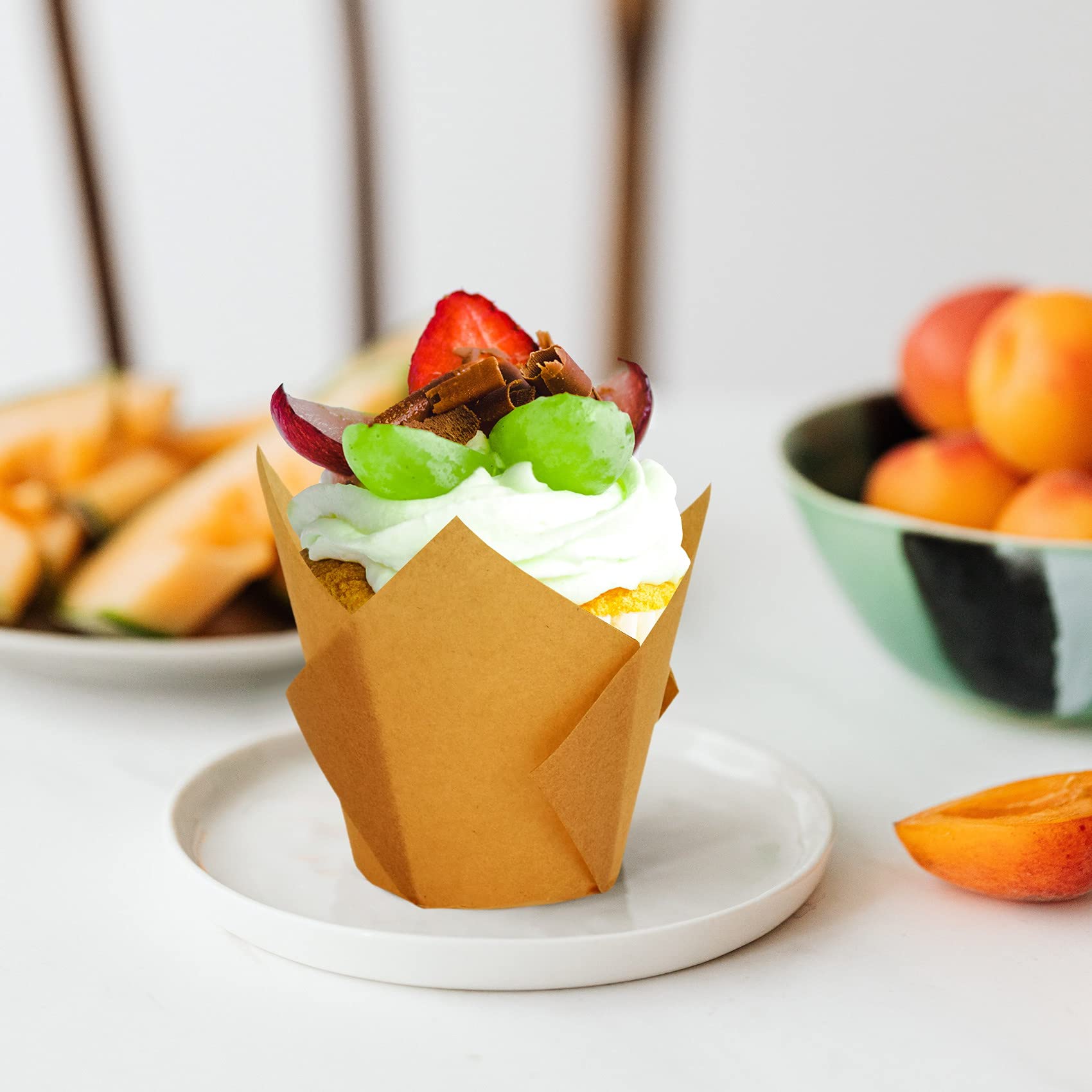 200pcs Tulip Cupcake Liners  Standard Greaseproof Paper Baking Cups Muffin Liners Holders Perfect for Bridal Showers  Baby Showers  Birthday Parties  Banquets  and Catering Events (Natural)