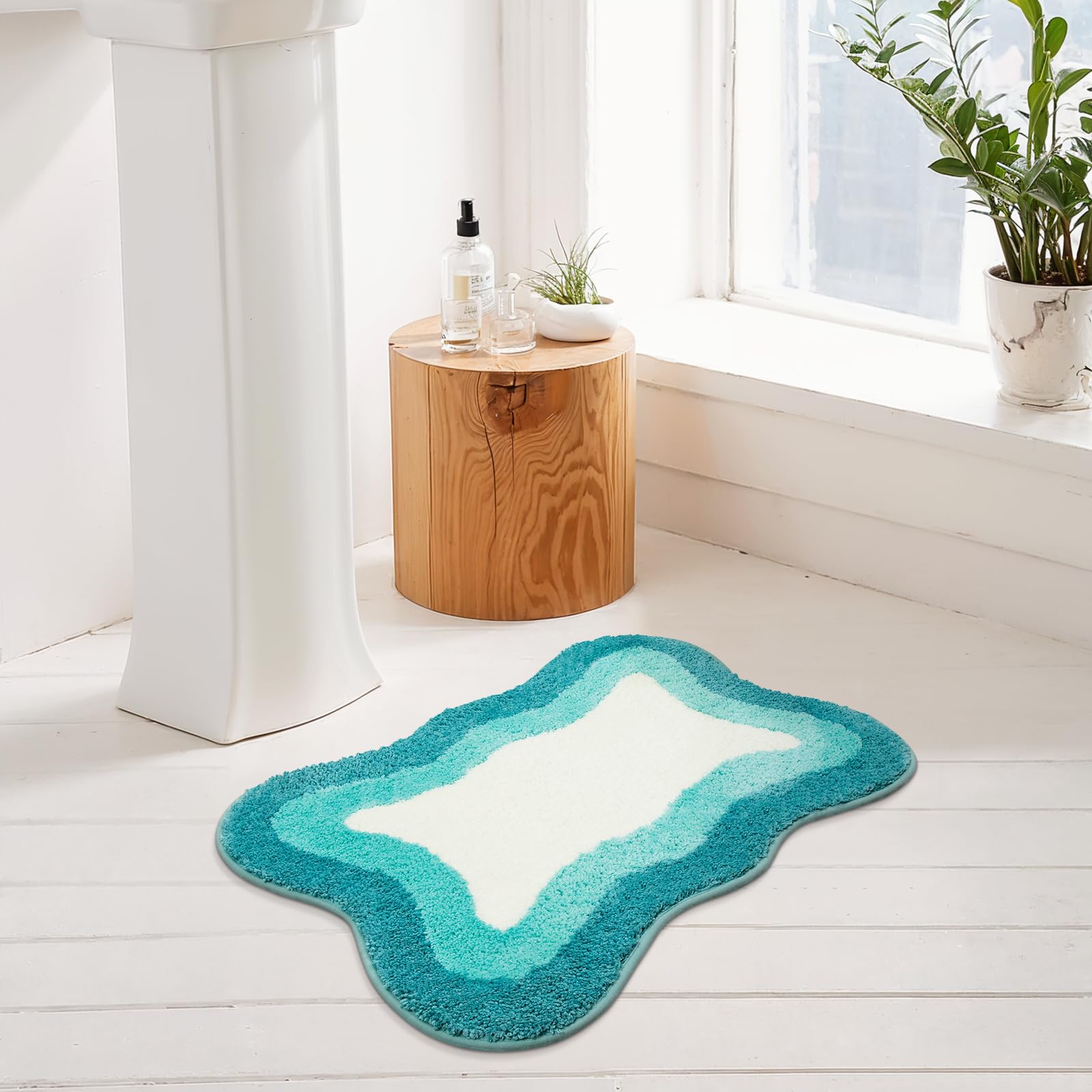 Haocoo Washable Irregular Shape Bathroom Rugs, 18X25 Inch Soft Non Slip Gradient Small Bath Mat, Microfiber Absorbent Bathroom F