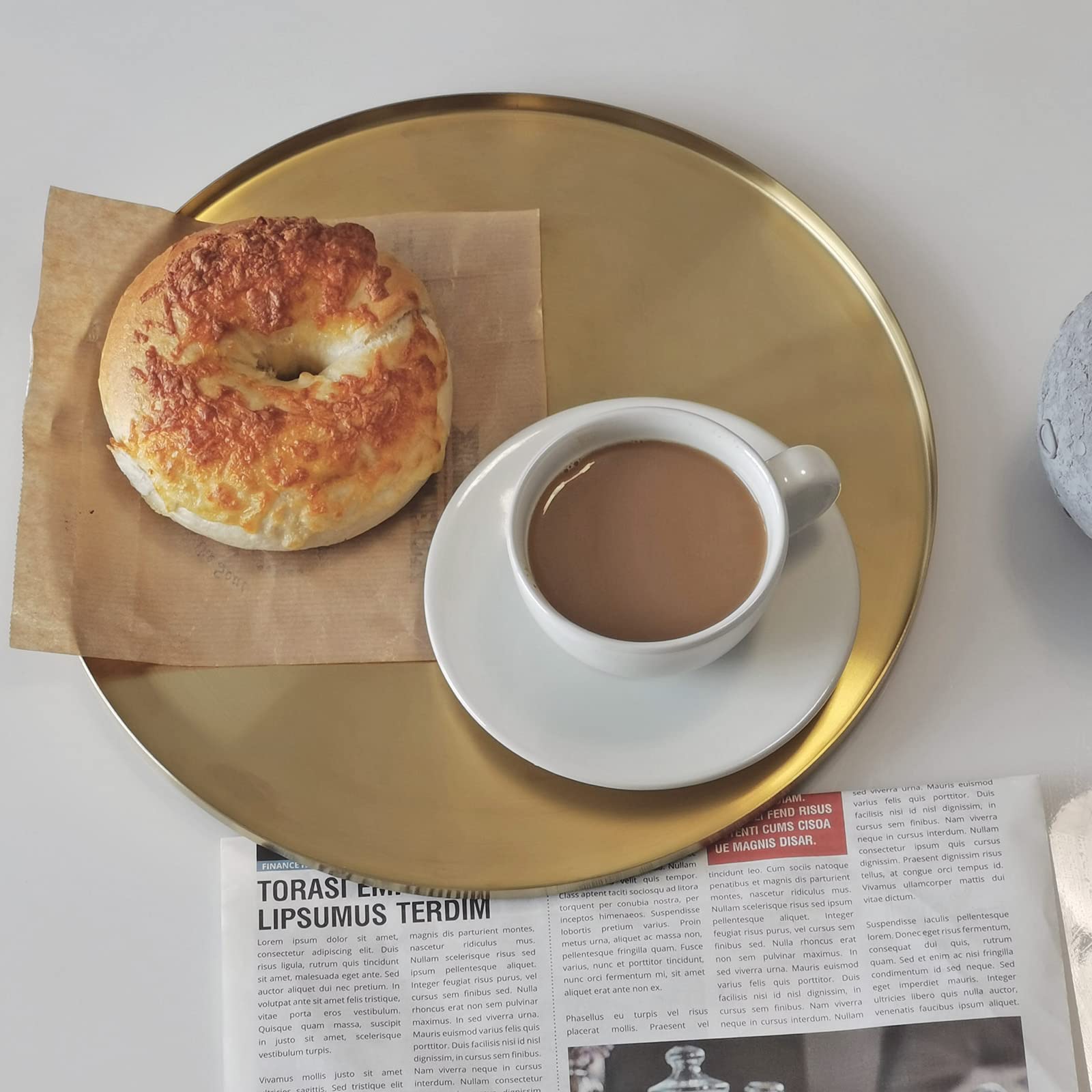 Freelove Brass Gold Serving Tray, Circle Round Decorative Platter, Metal Brushed Decor Plate, 12 Inch Golden Circular Server, De