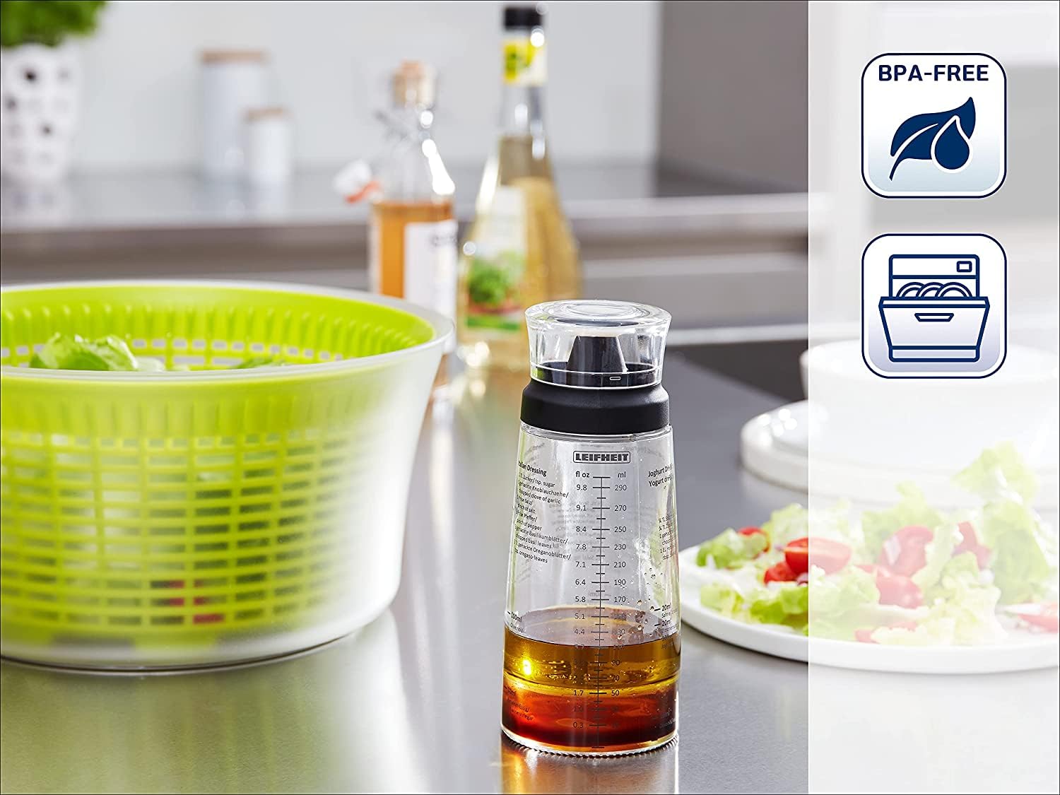 Leifheit Salad Dressing Shaker  Black/Transparent