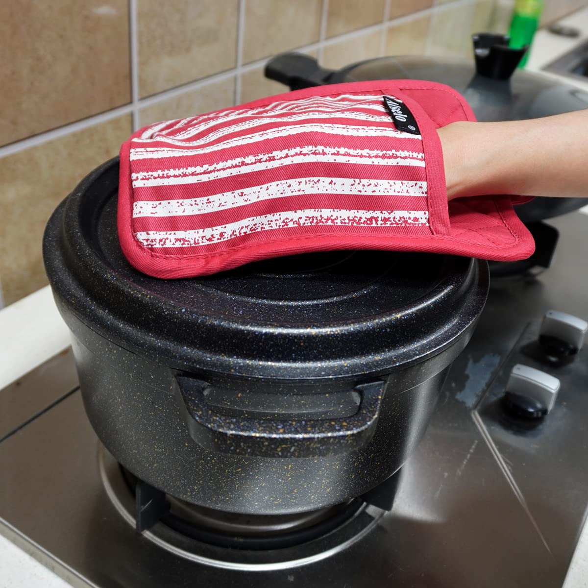 Alselo Silicone Pot Holders Set Of 3 Heat Resistant & Non Slip Potholders, Professional Oven Hot Pads With Pockets Mitts For Kit