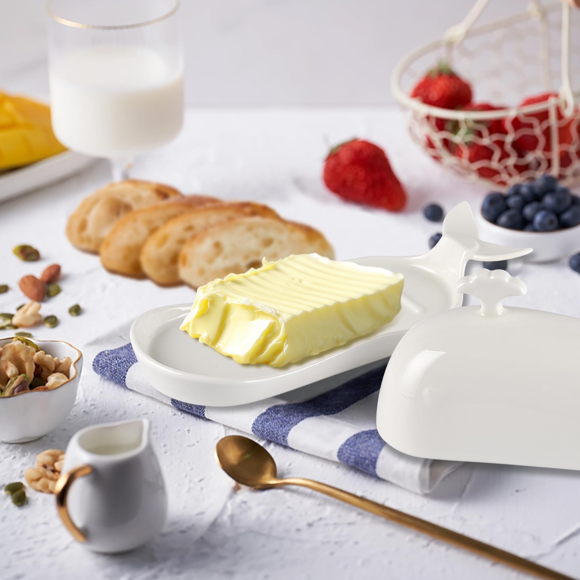 White Ceramic Butter Dish With Cover, Fit Both Western Stubbies And Elgin Butter Sizes Alike, Ideal To Savour Relaxed Meal With