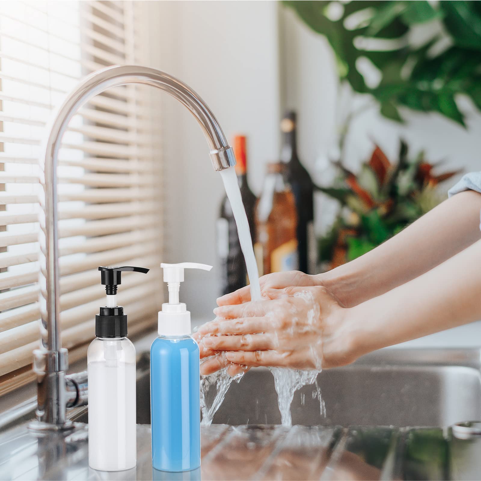 Nuenen 48 Pcs Refillable Empty Lotion Bottles 4Oz/120Ml Clear Plastic Pump Bottles Conditioner Shampoo Pump Dispenser Leak Proof