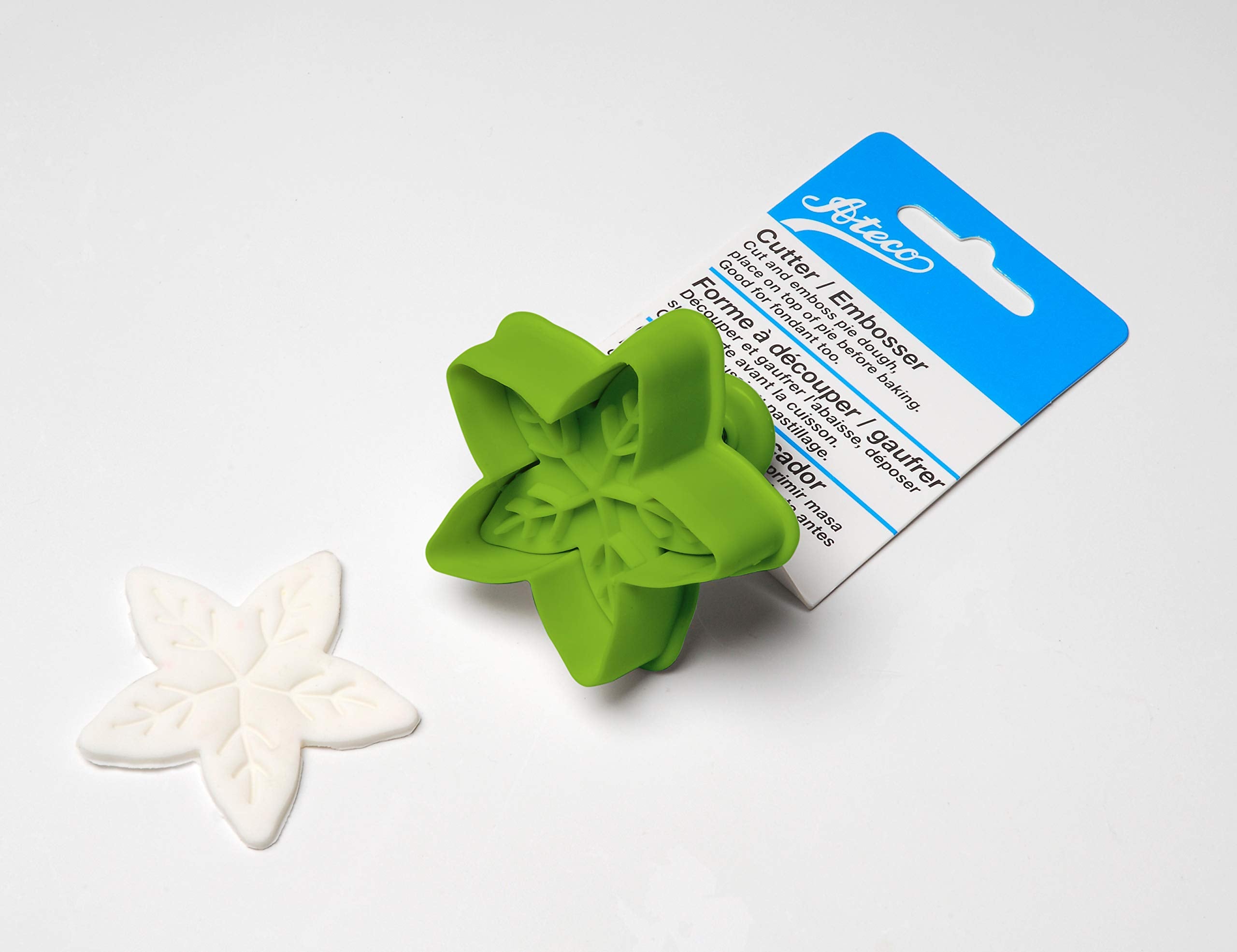 Ateco Snowflake Plunger Cutters Baking Supply, 2 By 2-Inch, Green