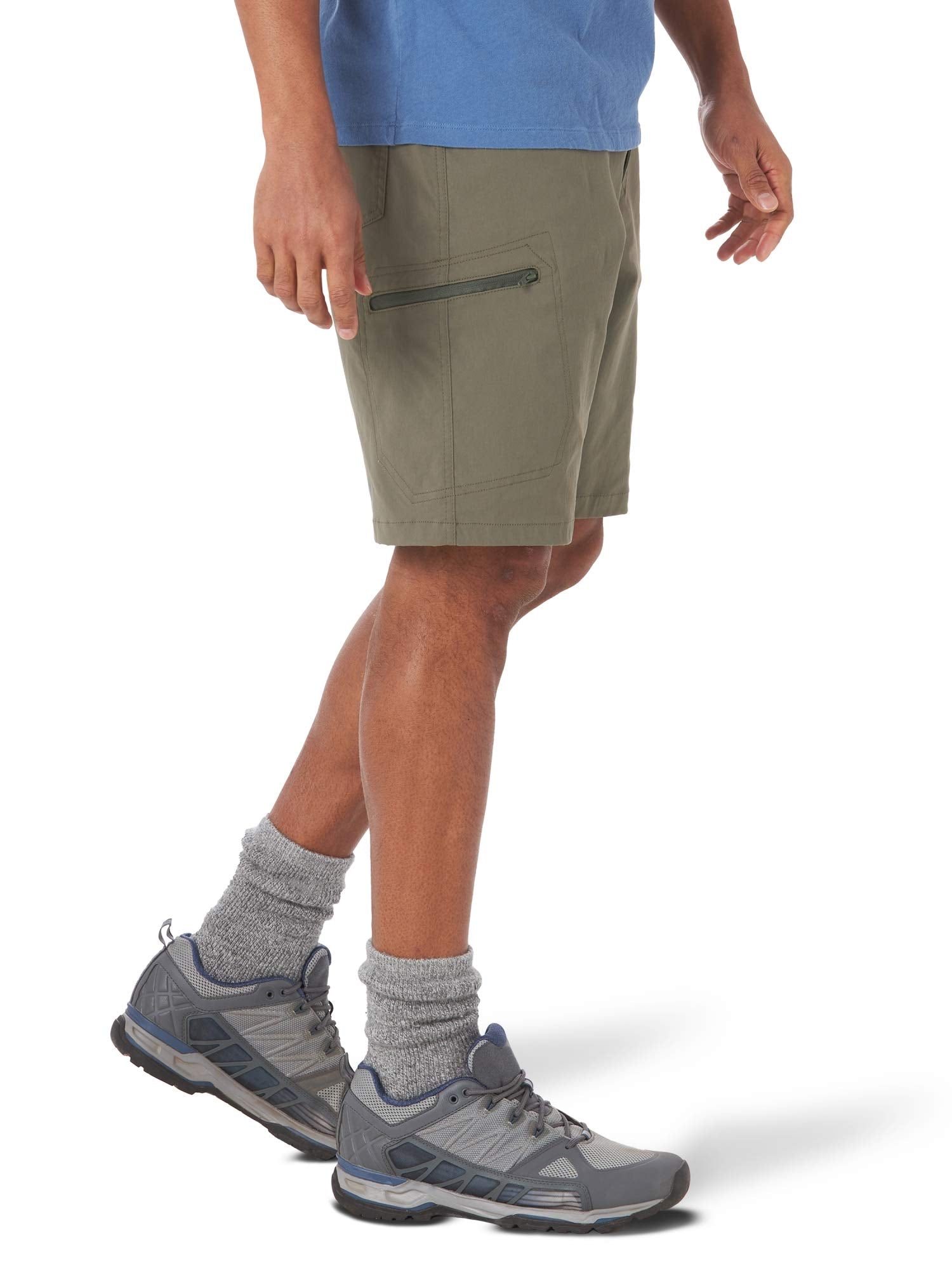 Wrangler Authentics Mens Performance Comfort Flex Cargo Short, Earth Green, 42