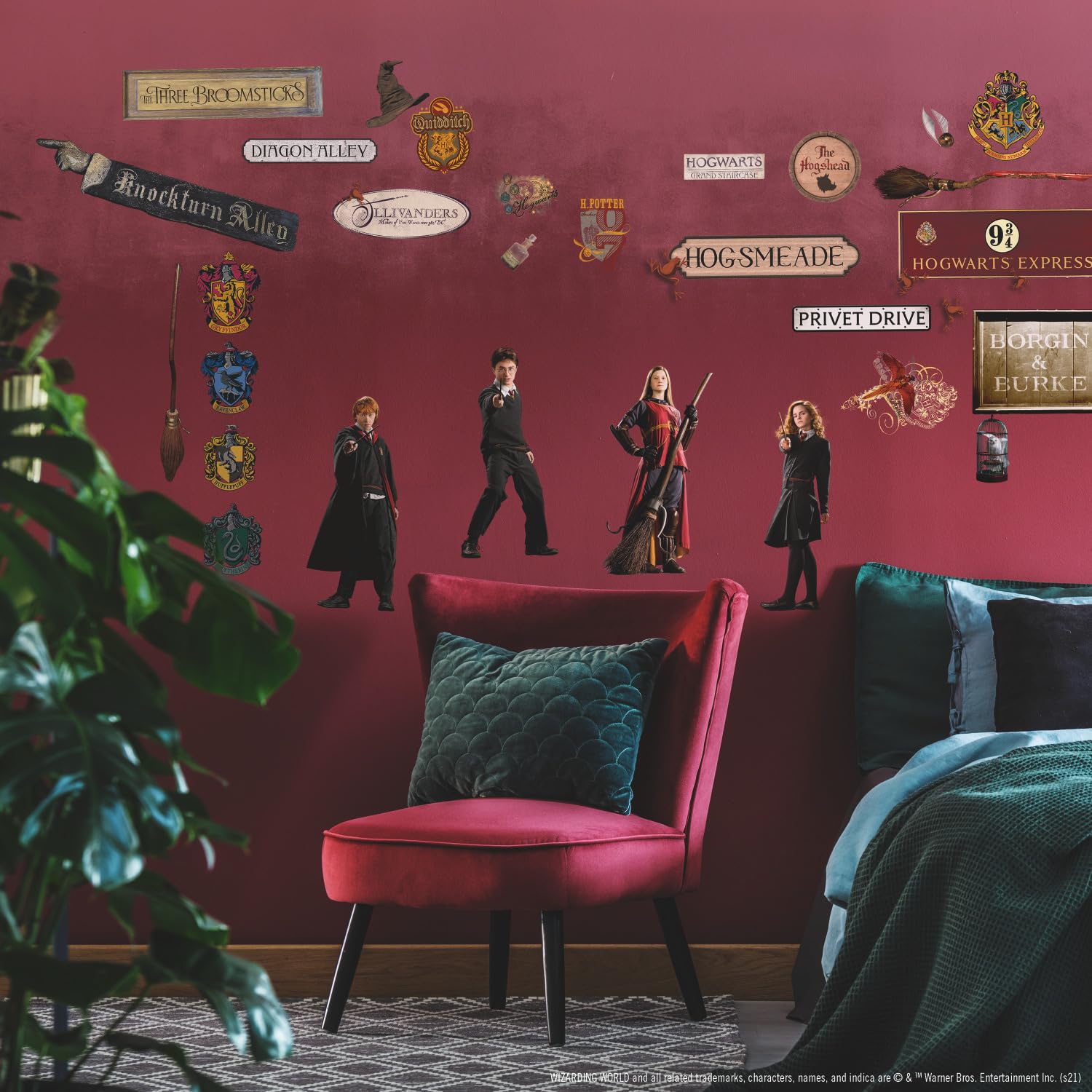 Roommates Rmk1547Scs Harry Potter Peel And Stick Wall Decals 10 Inch X 18 Inch